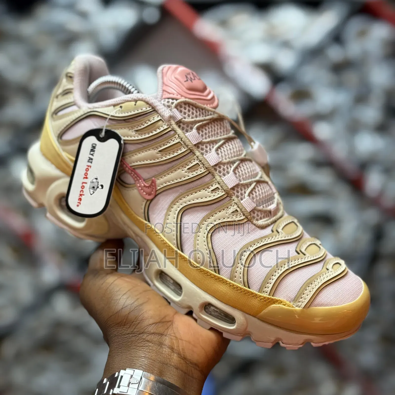 Nike Tn Airmax Plus Sesame
Brown