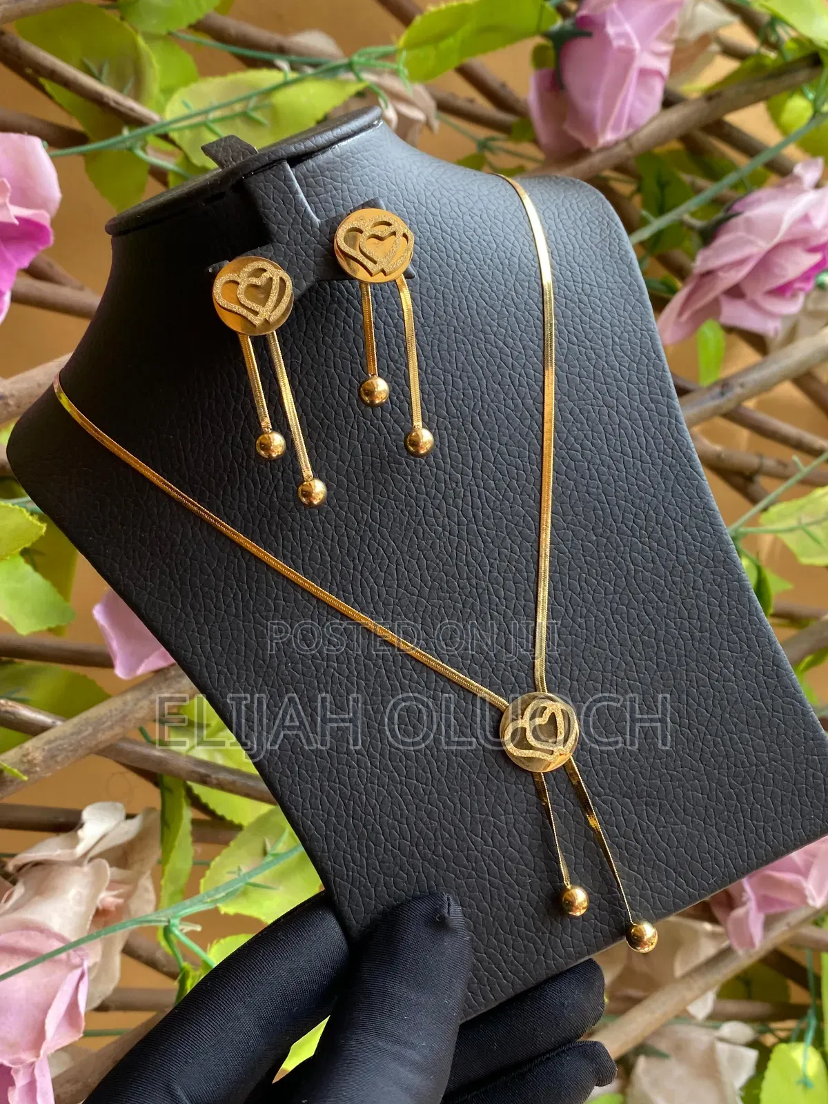 Matching Jewellery Set