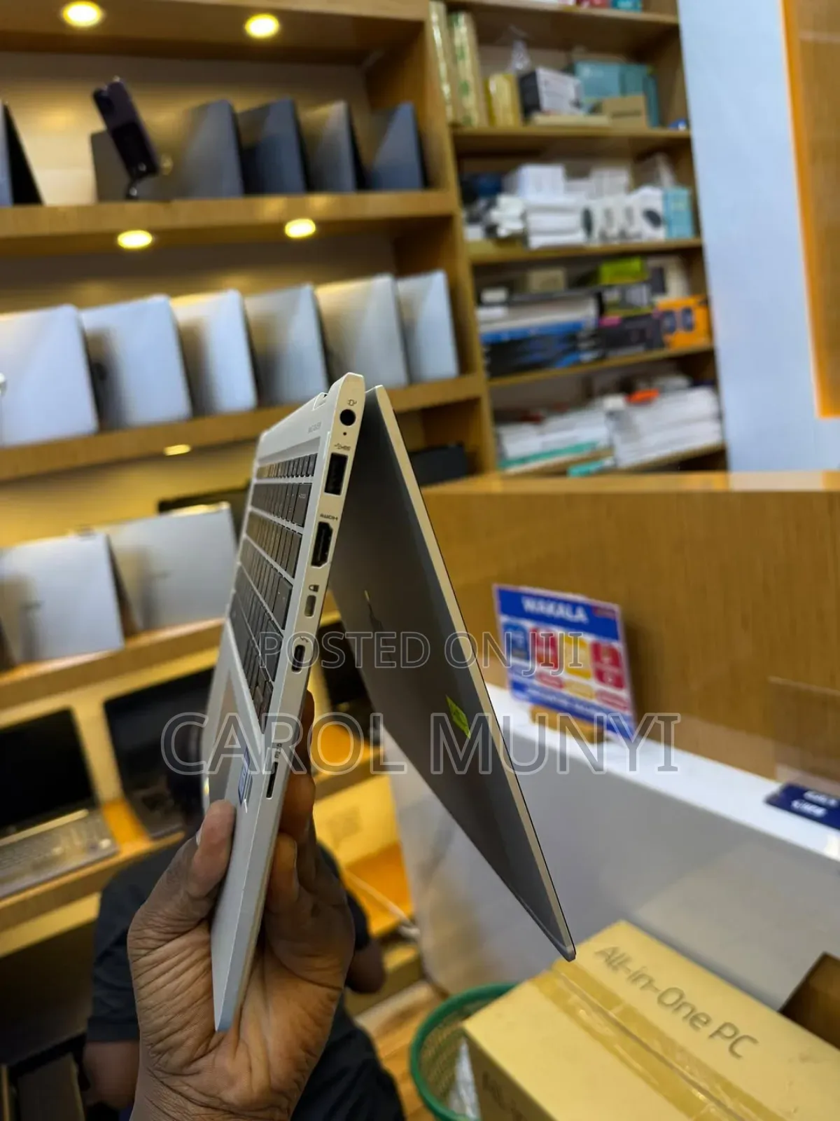 New Laptop HP EliteBook X360 1030 G2 8GB Intel Core I5 SSD 256GB