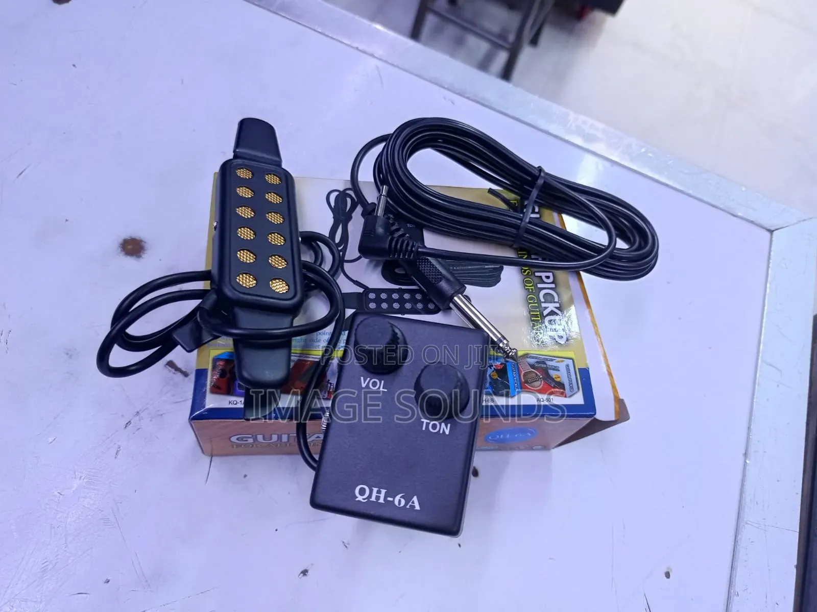 Guitar Pick Up With Tone And Volume Knob ( Qh-6a