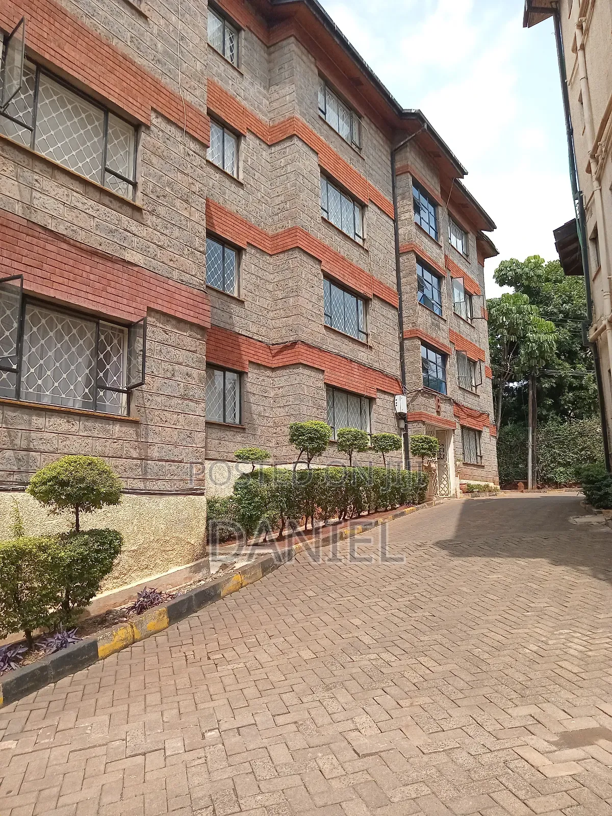 3bdrm Apartment in Riverside Drive for rent