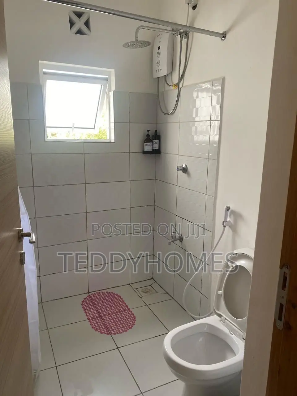 Fully Furnished One Bedroom Apartment in Buxton Points