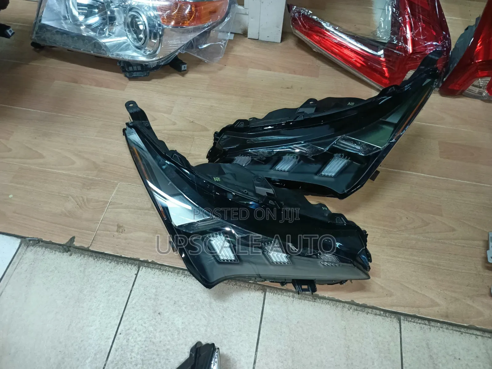 Lexus Nx 300 Headlights Xenon 3(Focus)