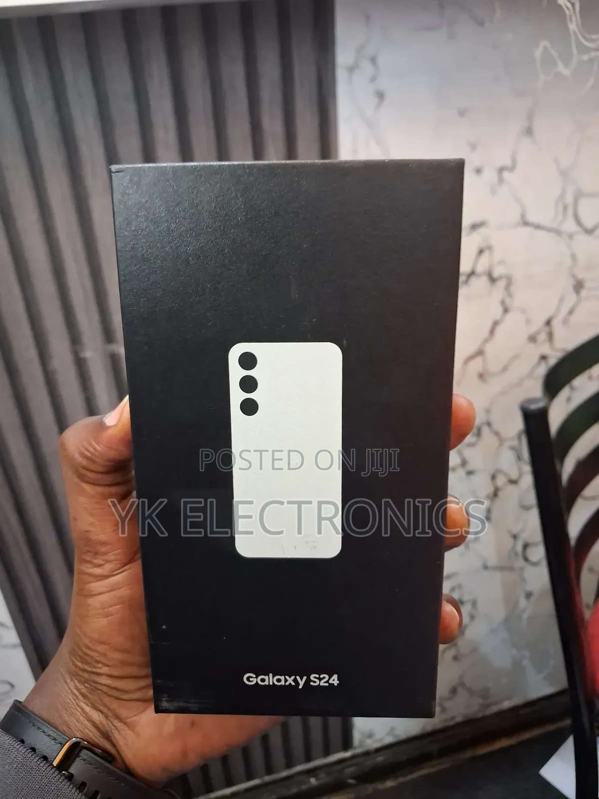New Samsung Galaxy S24 256 GB