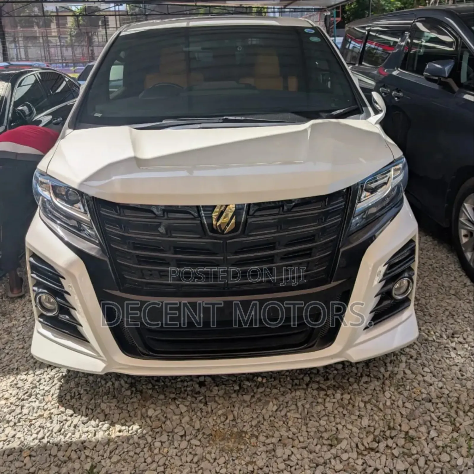 Toyota Alphard 2.5 Petrol FWD 2018 White