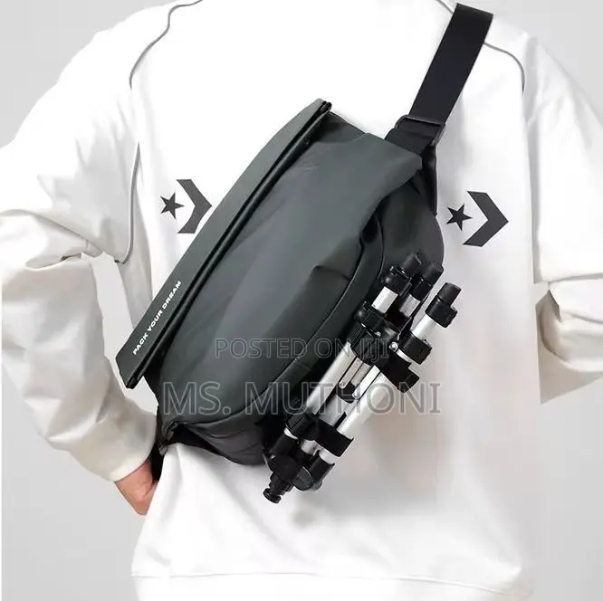 Unisex Stylish Travel Crossbody Bag –