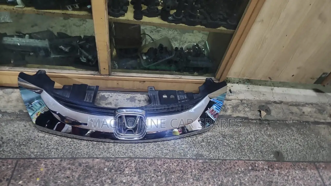 Honda Odyssey 2015 Main Grill