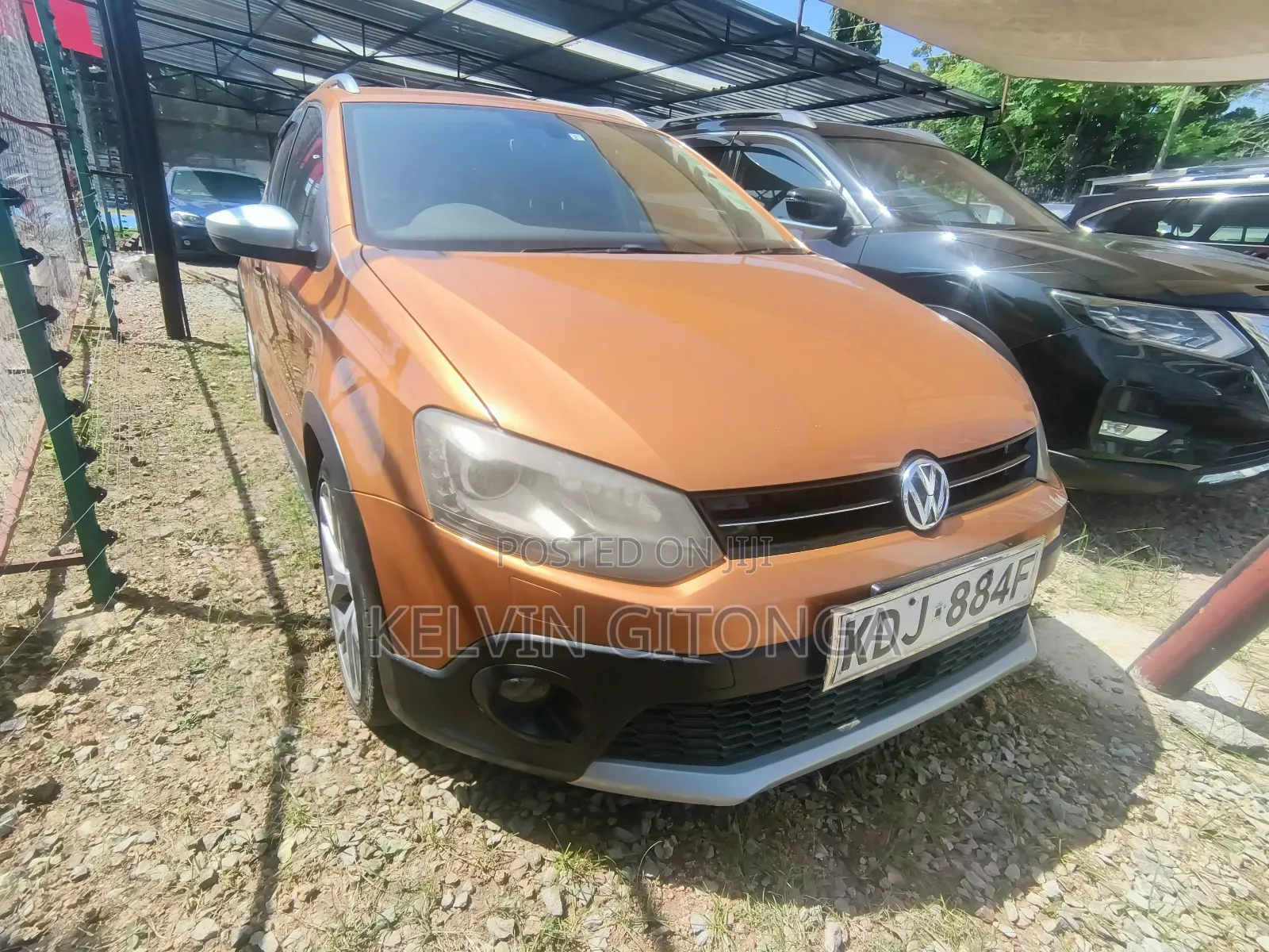 Volkswagen Polo 2016 Orange