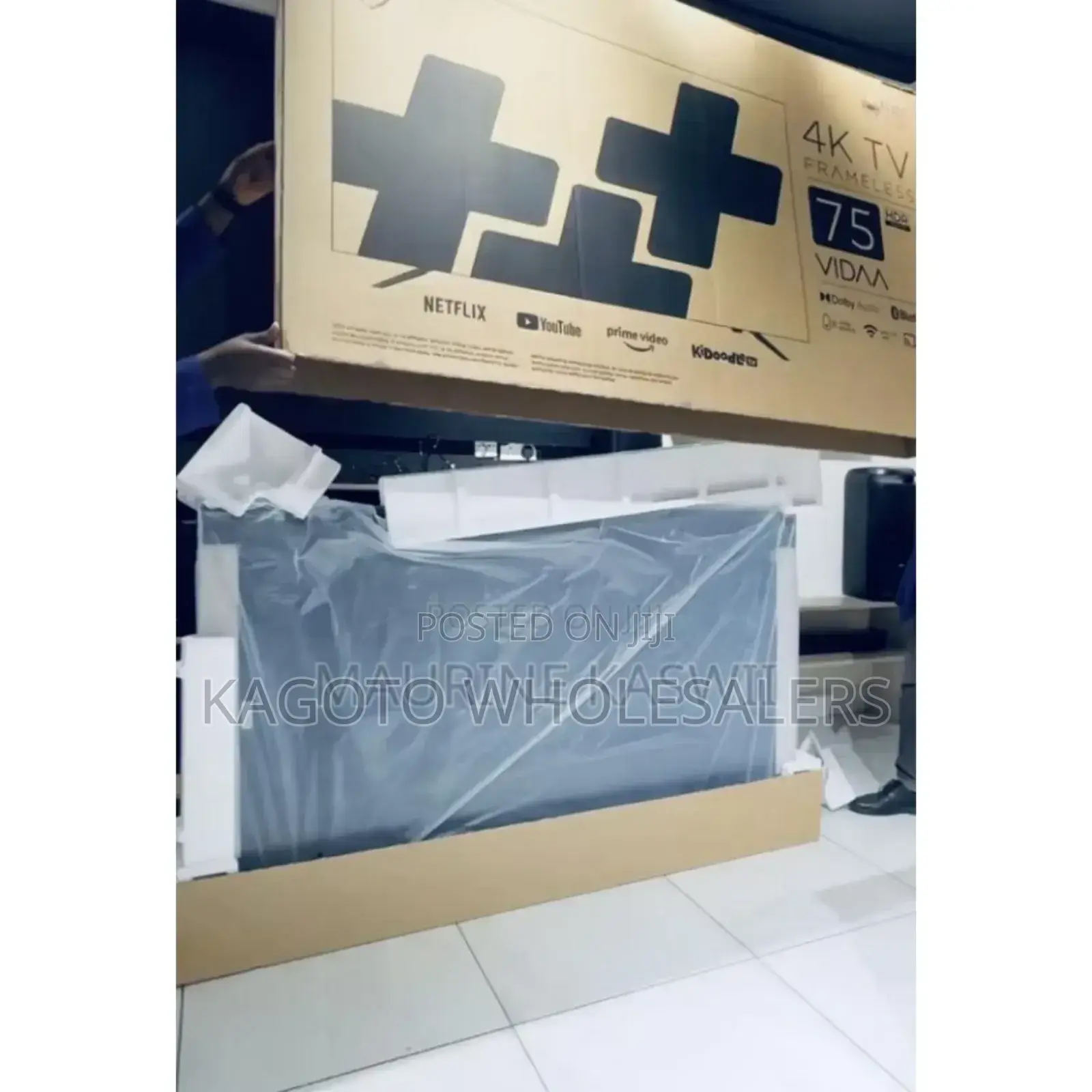  Clarity 75inches Tv. Vision