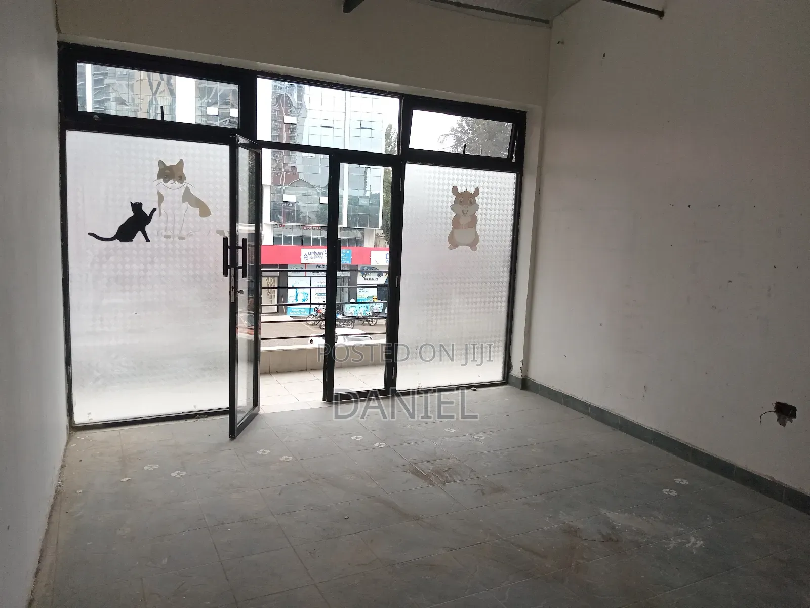 Space for Shop to Let in Westlands