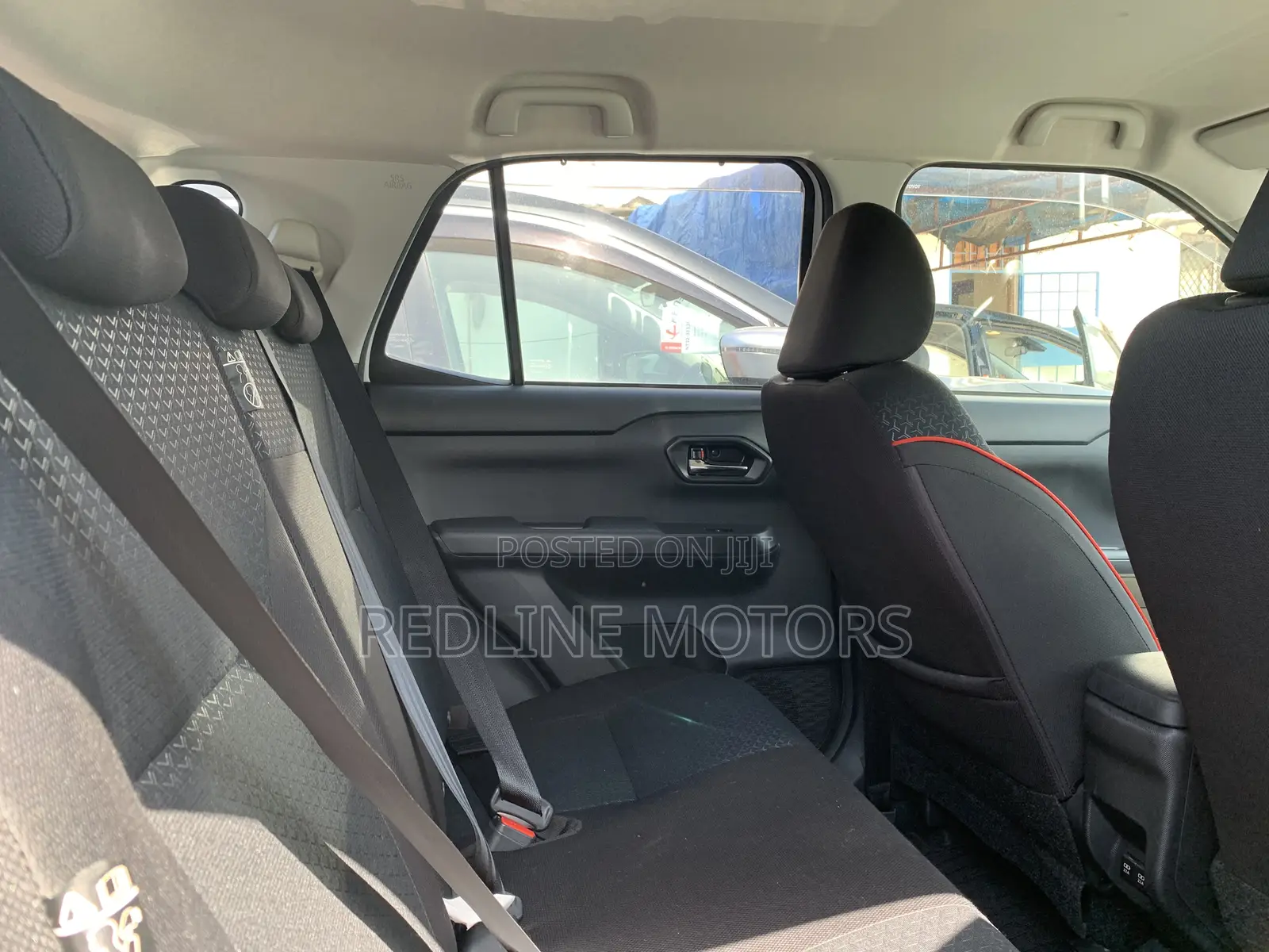 Toyota Raize 1.0 FWD 2019 White