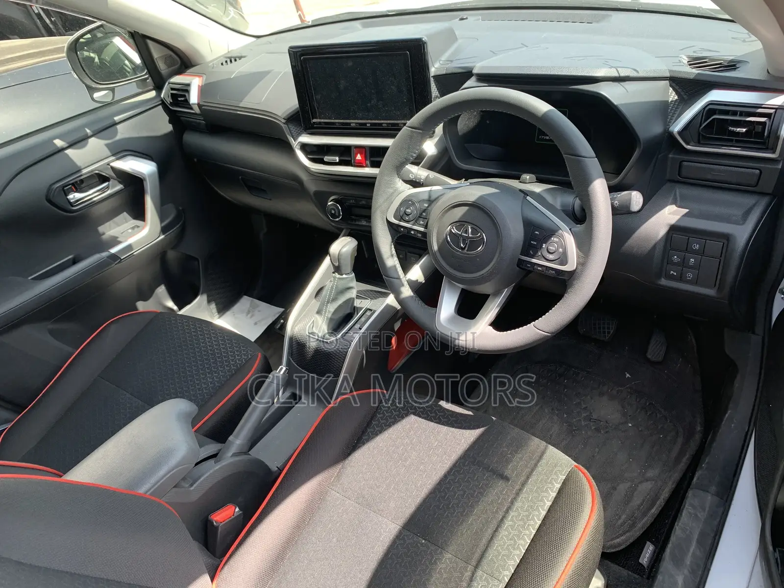 Toyota Raize 1.0 FWD 2019 White