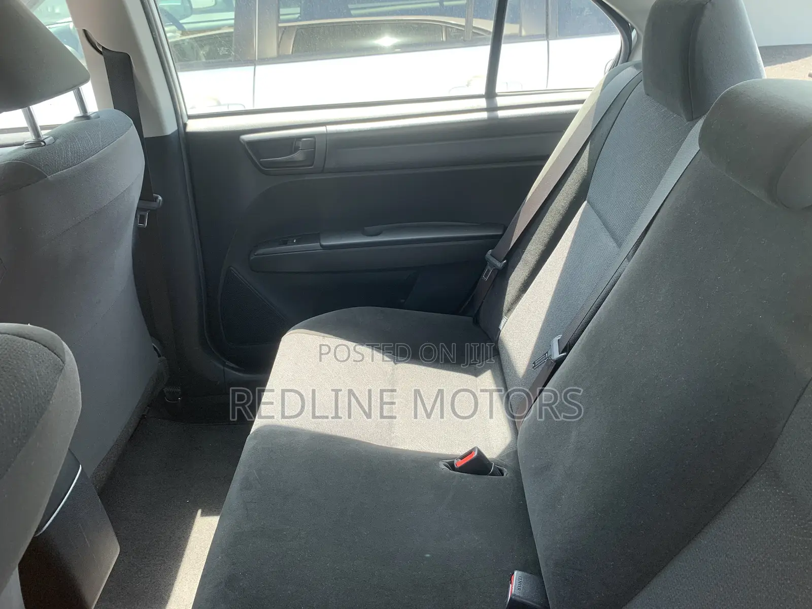 Toyota Axio 1.5 G 2WD 2018 Off white