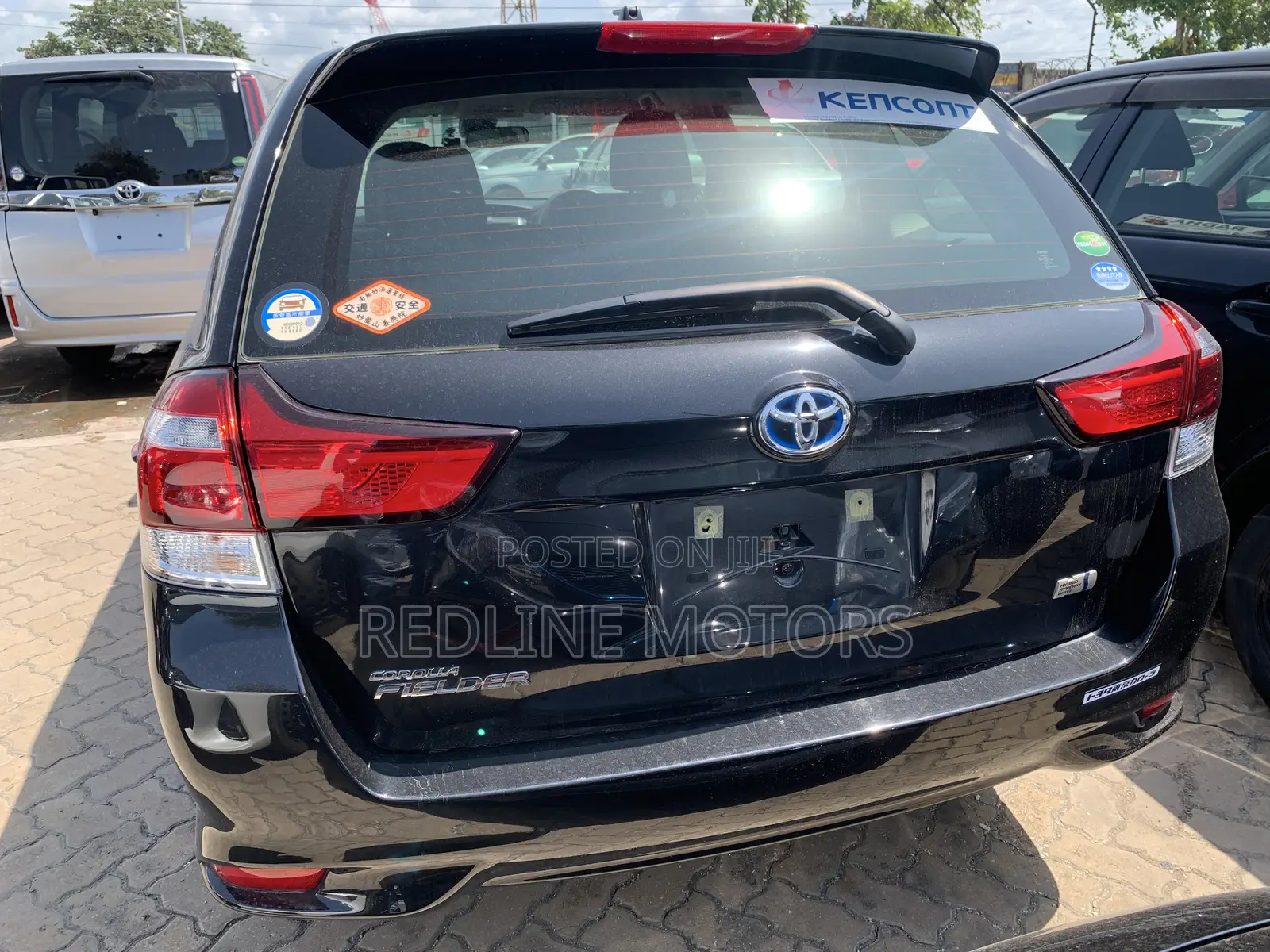 Toyota Corolla Fielder 1.5 Hybrid FWD 2018 Matt Black