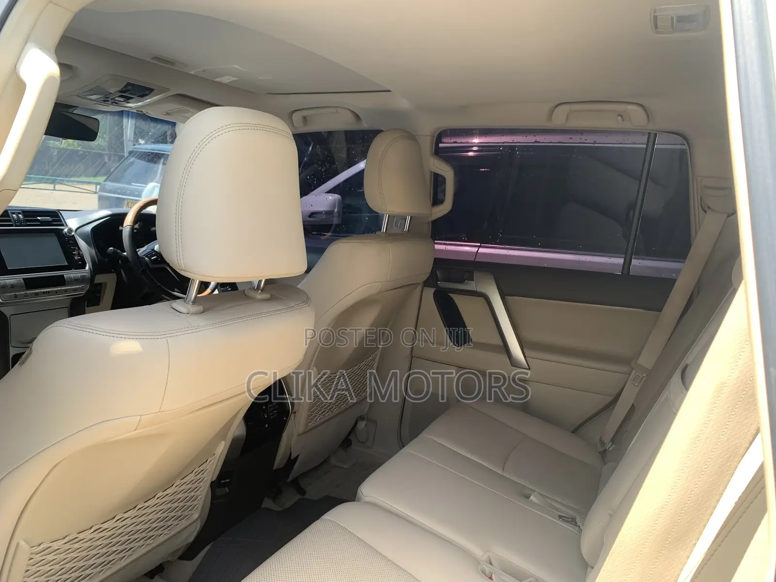 Toyota Land Cruiser Prado 2018 White