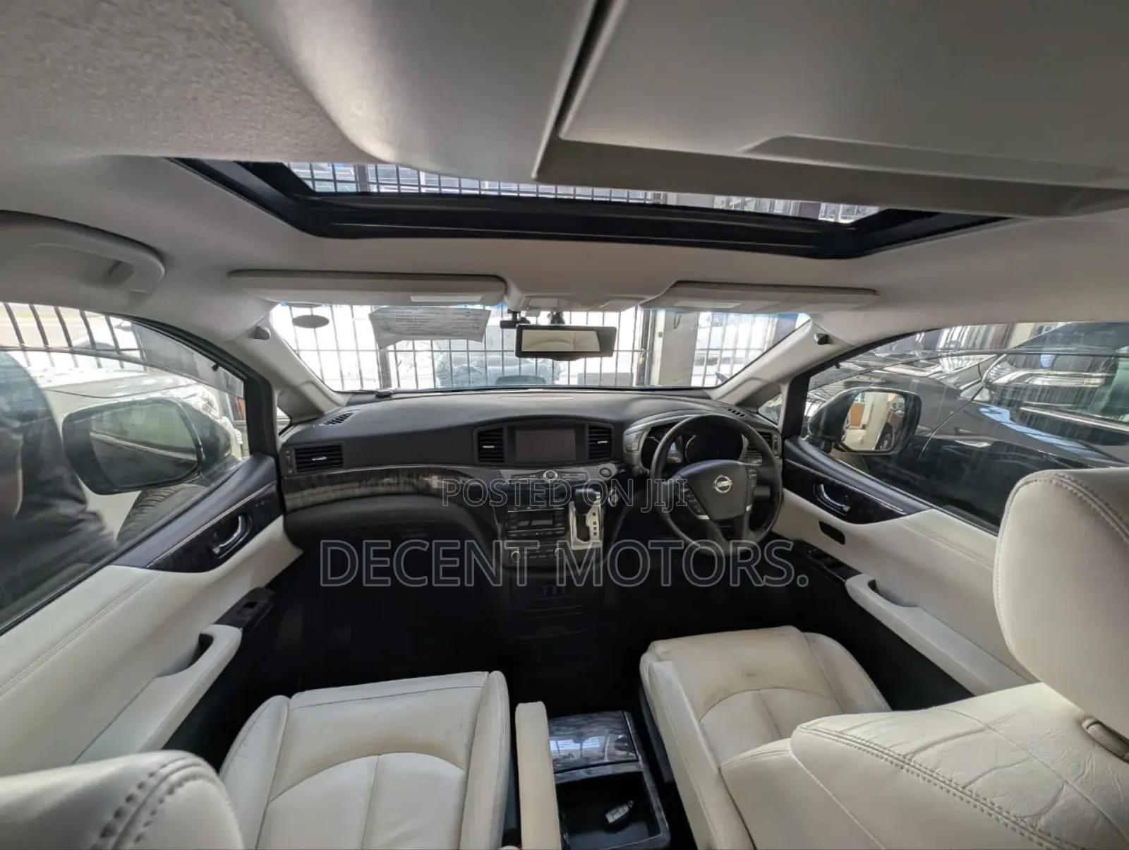 Nissan Elgrand 2018 Black