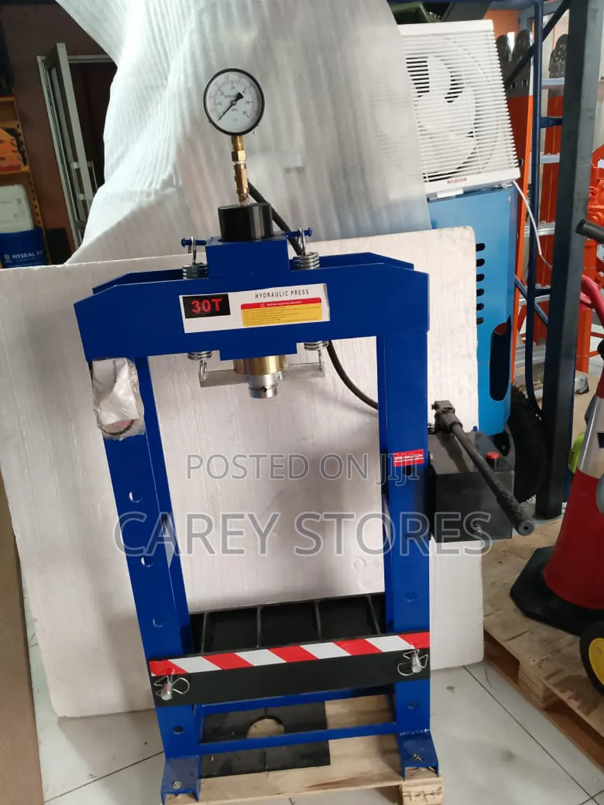 30 Ton Hydraulic Press