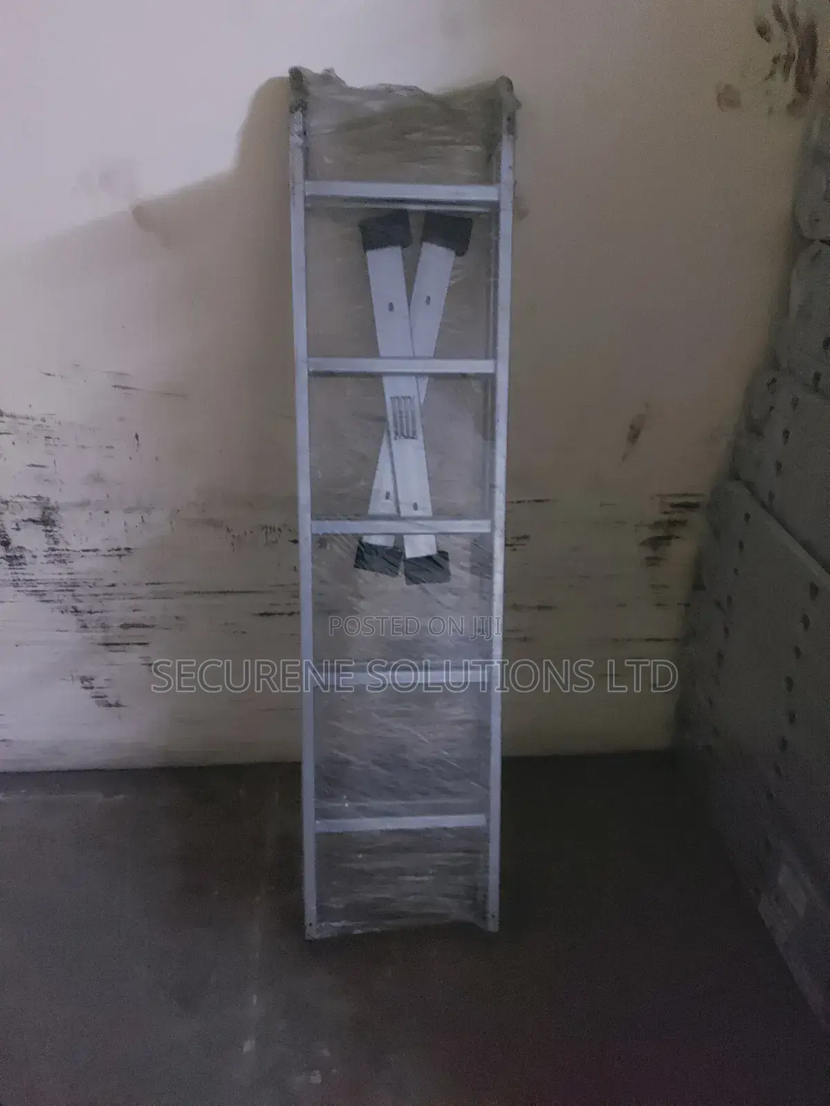 2 by 5 Multi-Purpose Ladder or an Articulated Ladder