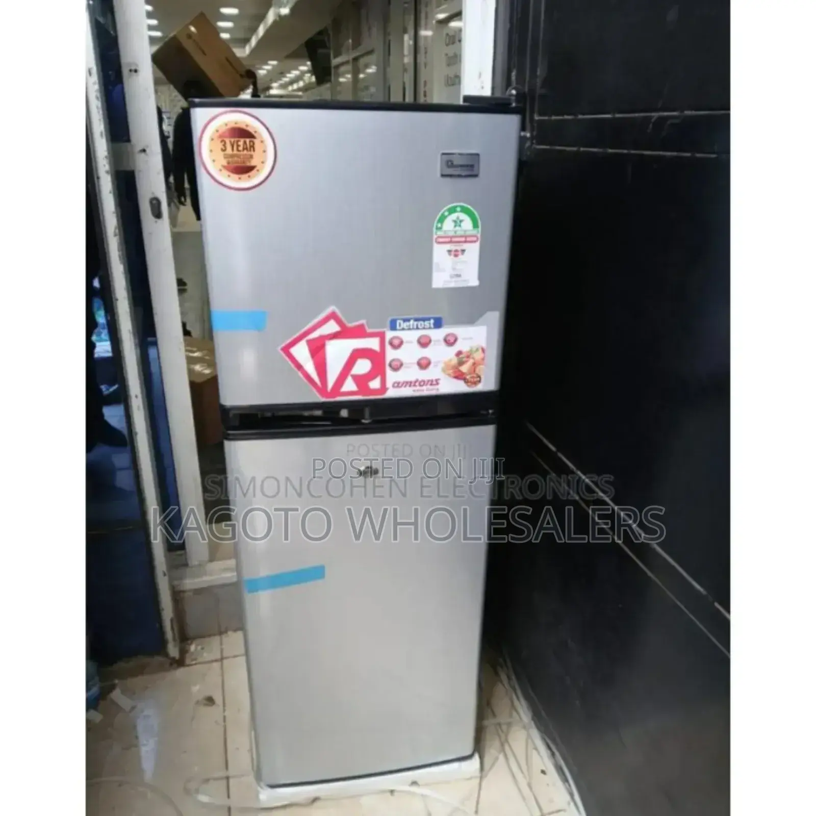 Silver. - Ramtons 138litres Fridge