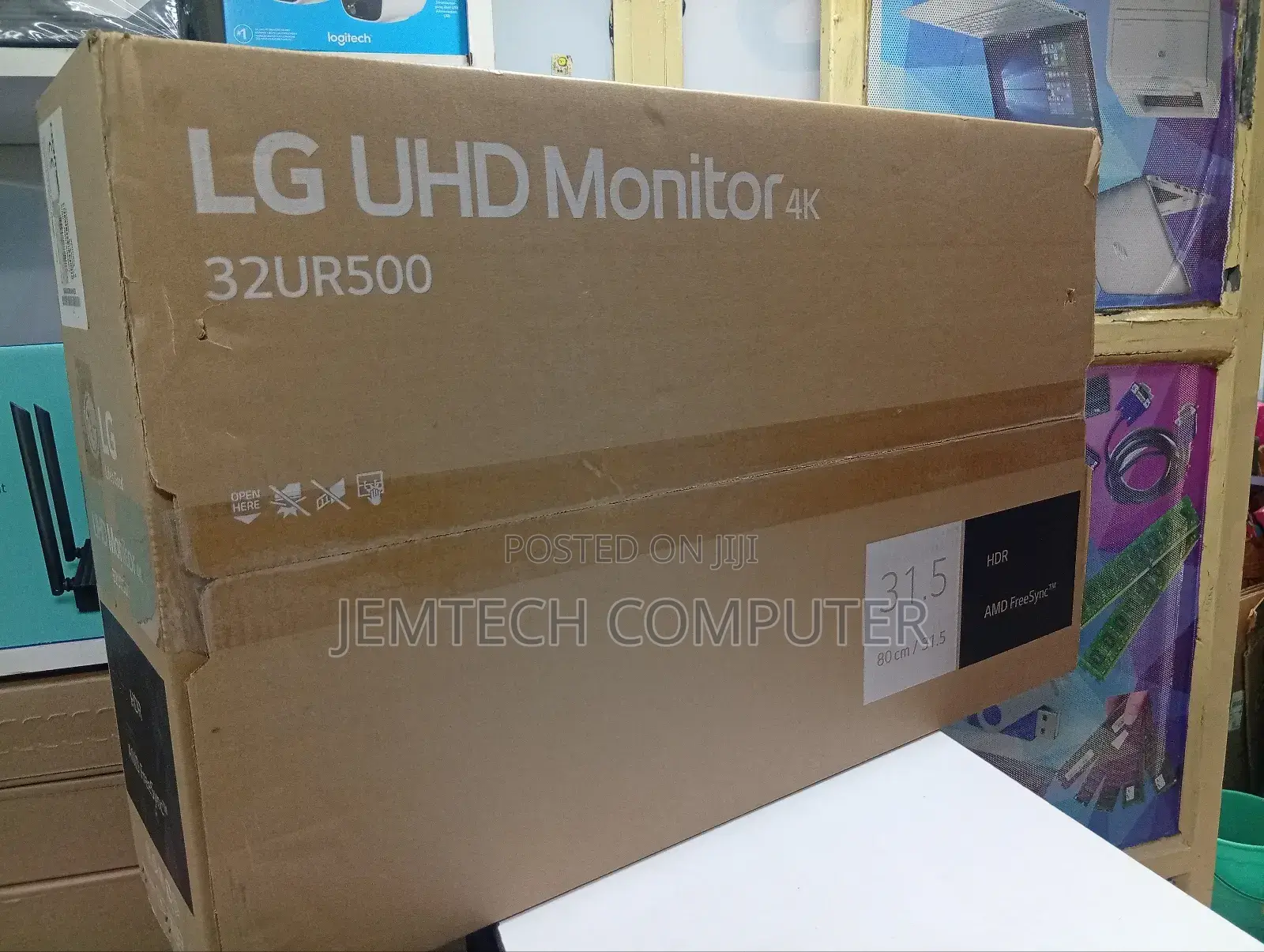 Lg Uhd 31.5′′ Monitor –32ur500-B ^°Uhd 31.5′′ Monitor
