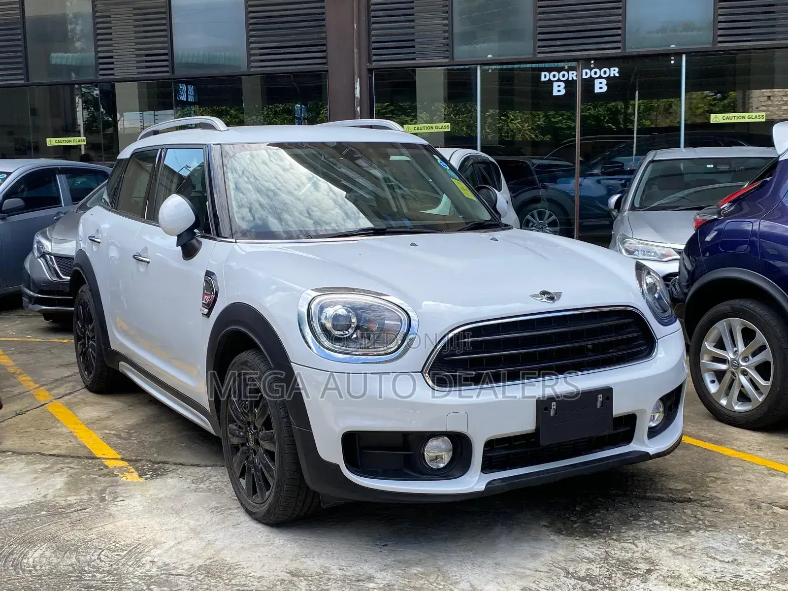Mini Countryman 2018 White