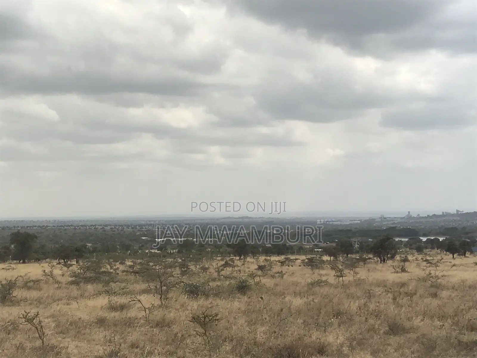 12 Acres Maanzoni Mua