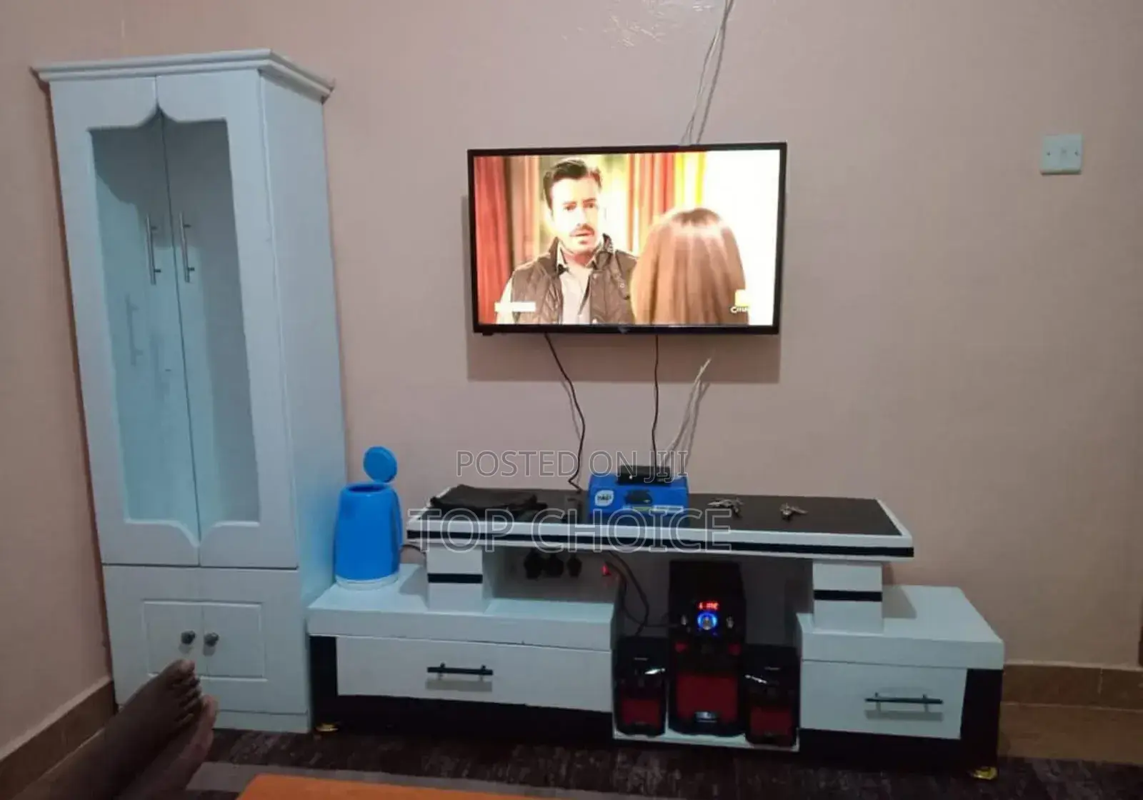 Tv Stands With Lights and Drawers