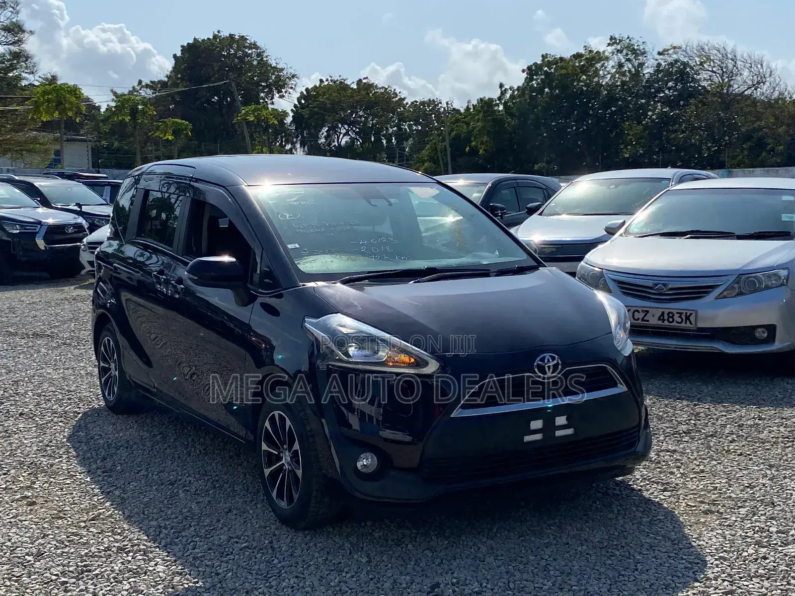 Toyota Sienta 2018 Black