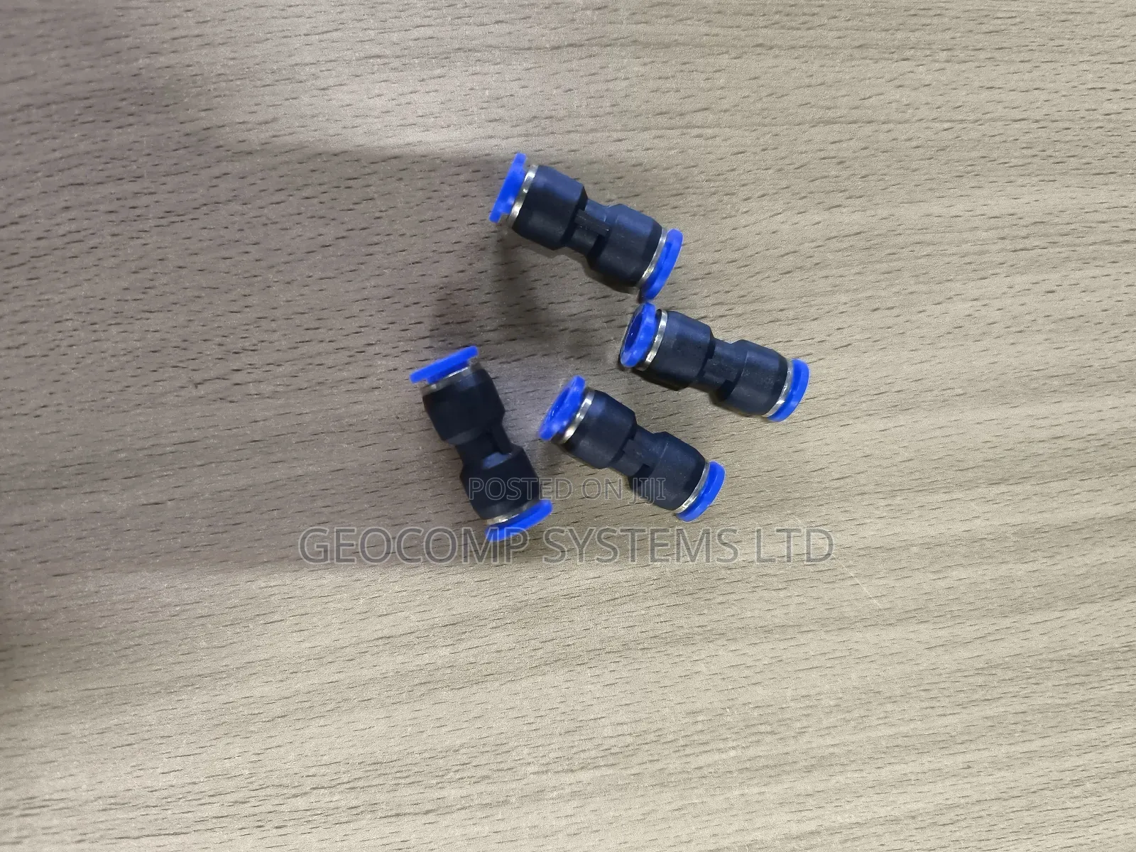 Pneumatic Straight Connectors