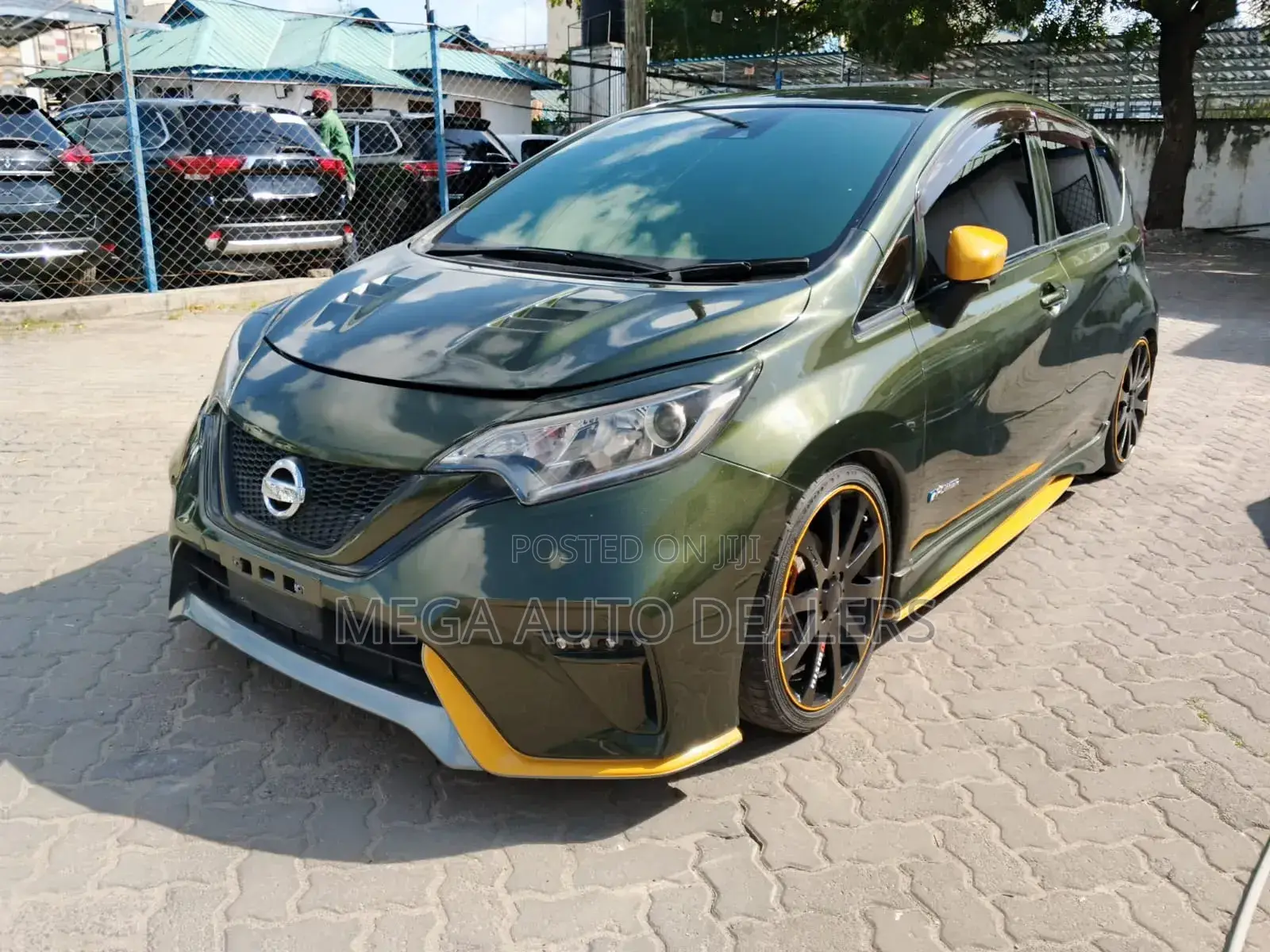 Nissan Note 2018 Green
