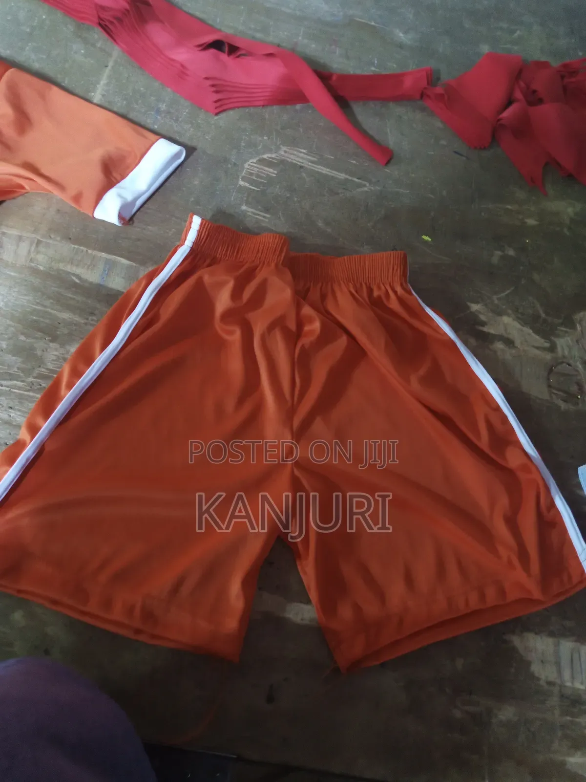 P. E Kits Orange
