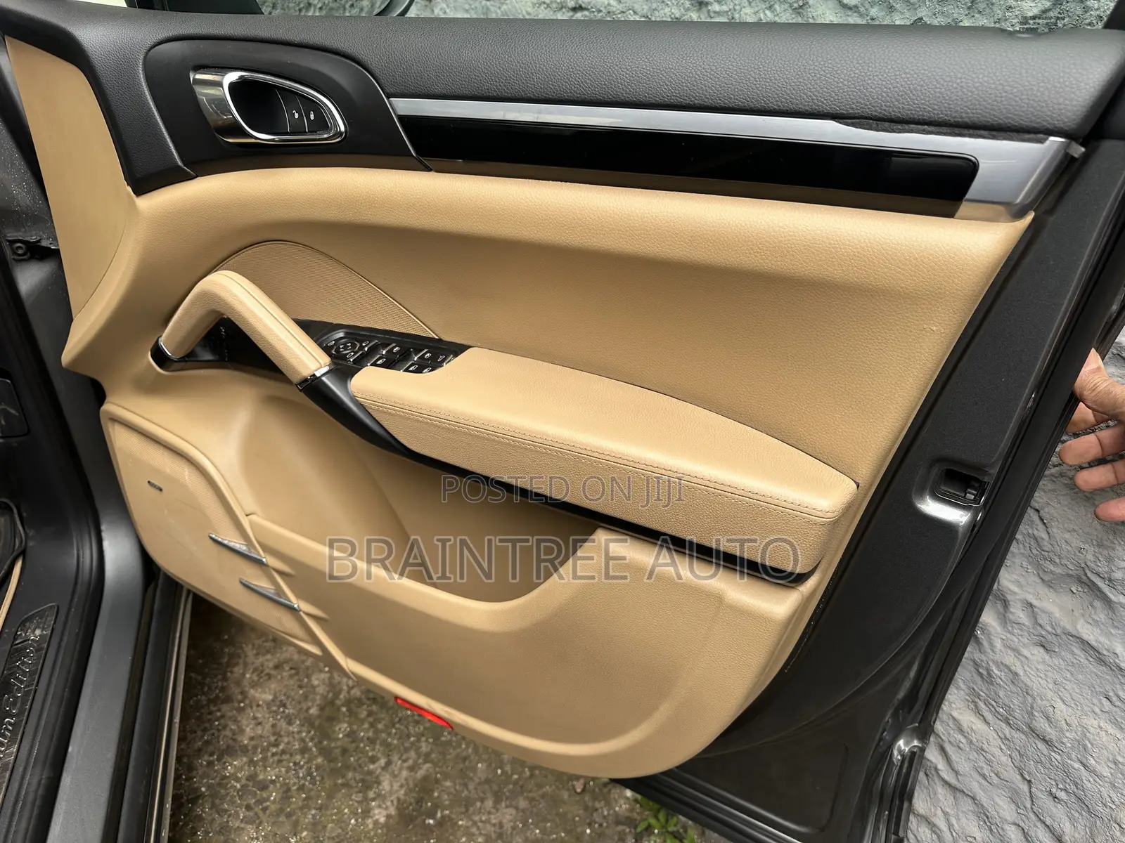 Porsche Cayenne 4dr SUV AWD (3.6L 6cyl 6M) 2014 Gray