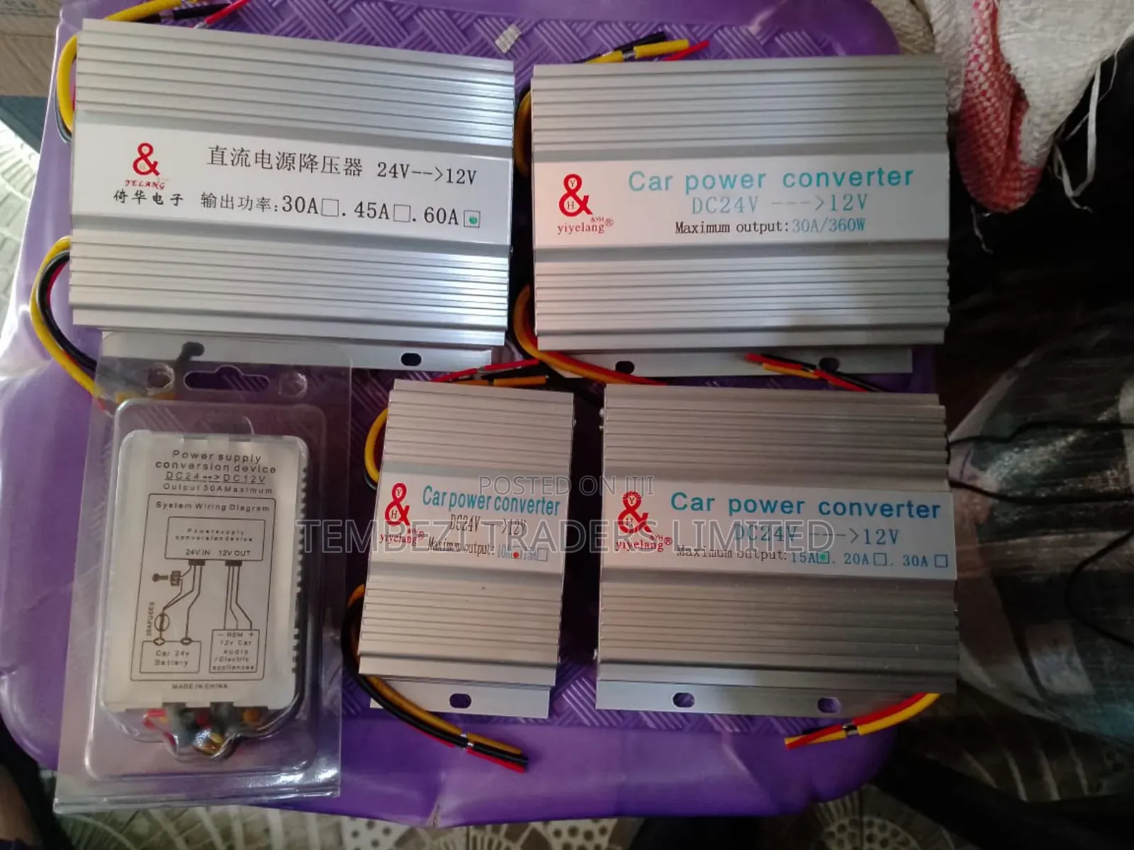 Car Power Converter And Inverter 12/24 Volts And Dc