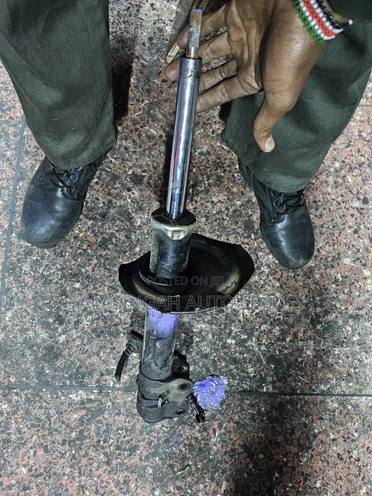 Front Shocks For Nissan Xtrail Nt30