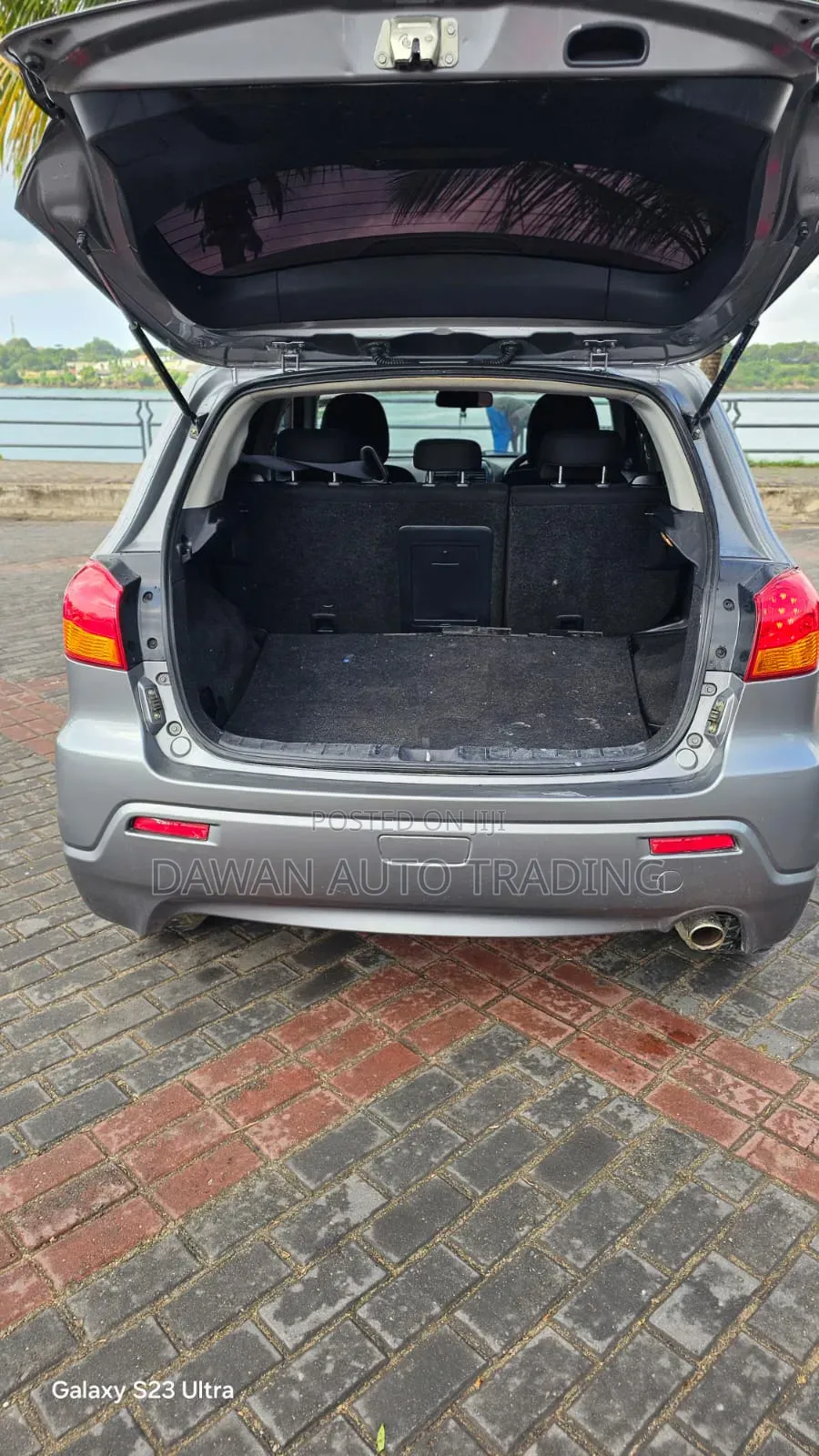 Mitsubishi RVR 2.0 2011 Gray