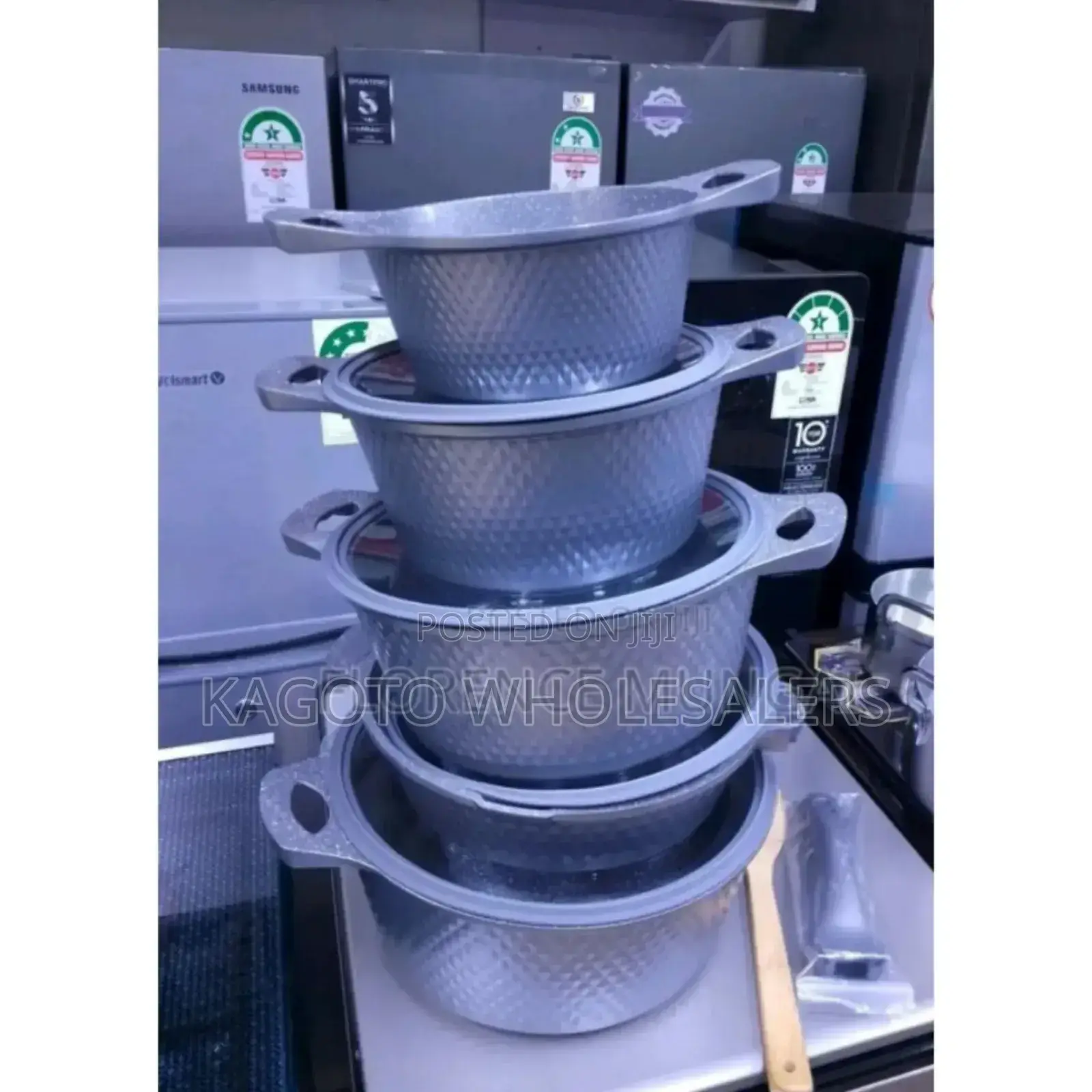 Bosch 11pcs Cookwares. Grey