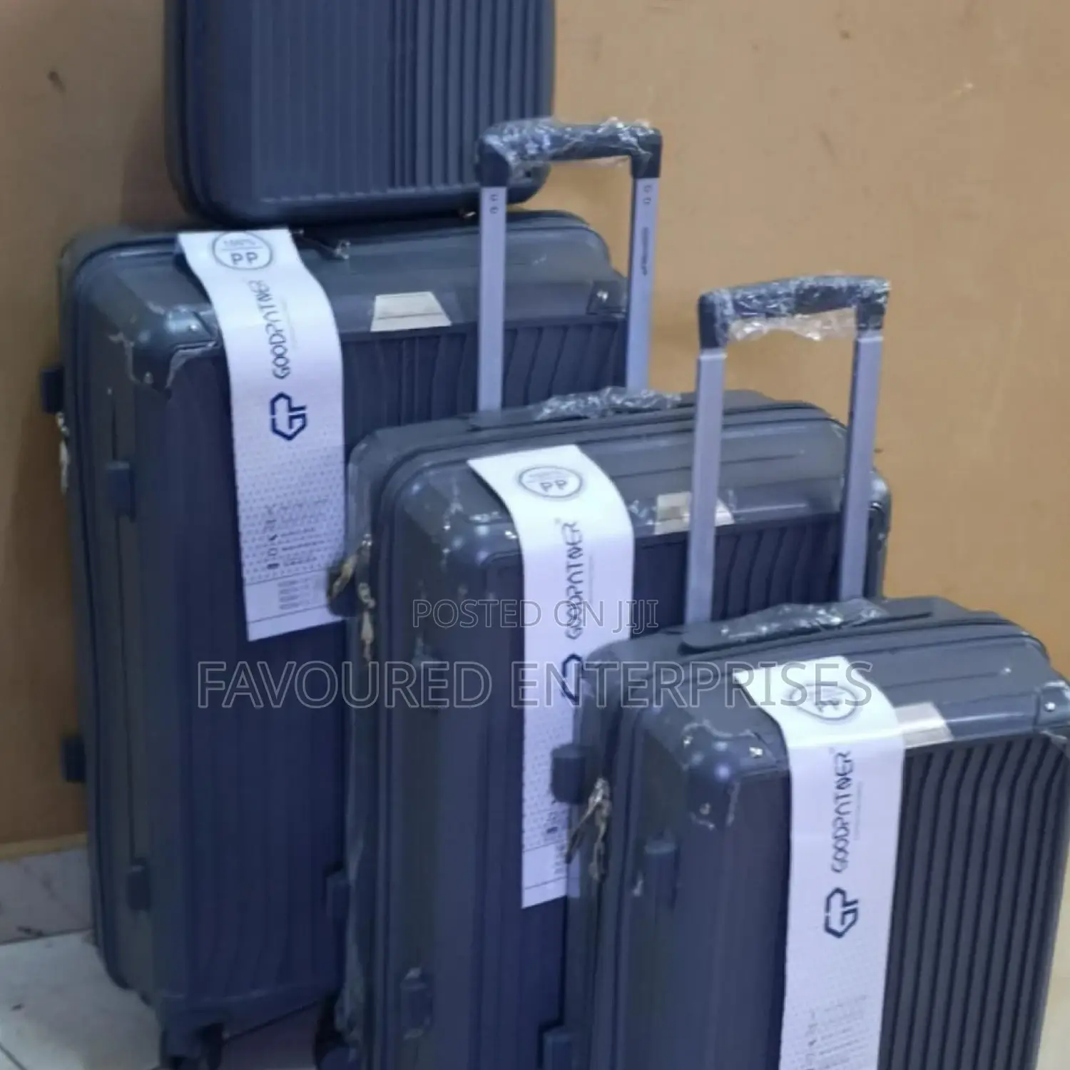 4in1 Unbreakable Suitcase