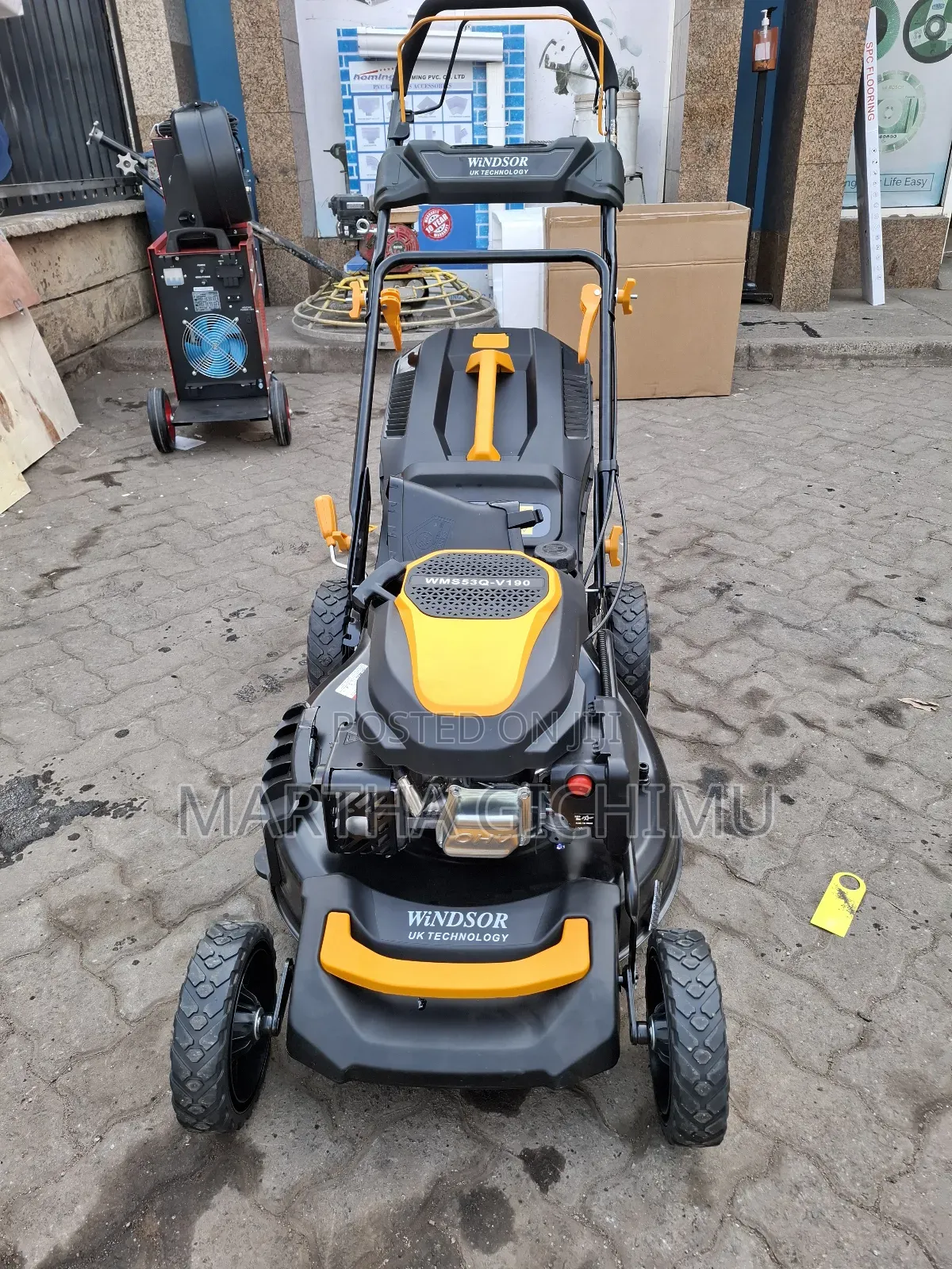 Power Petrol Lown Mower
