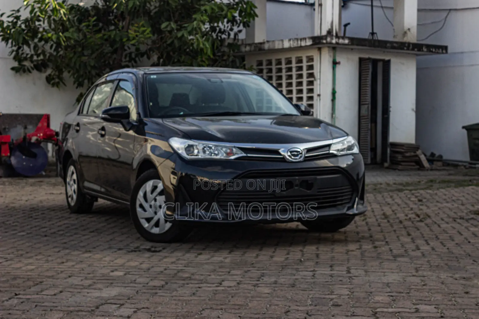 Toyota Axio 1.5 G 4WD 2018 Black