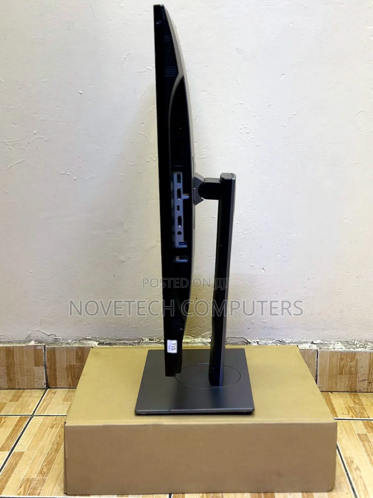 Dell Ultrasharp U2520d 25-Inch 2560x1440 Pixels QHD Monitor