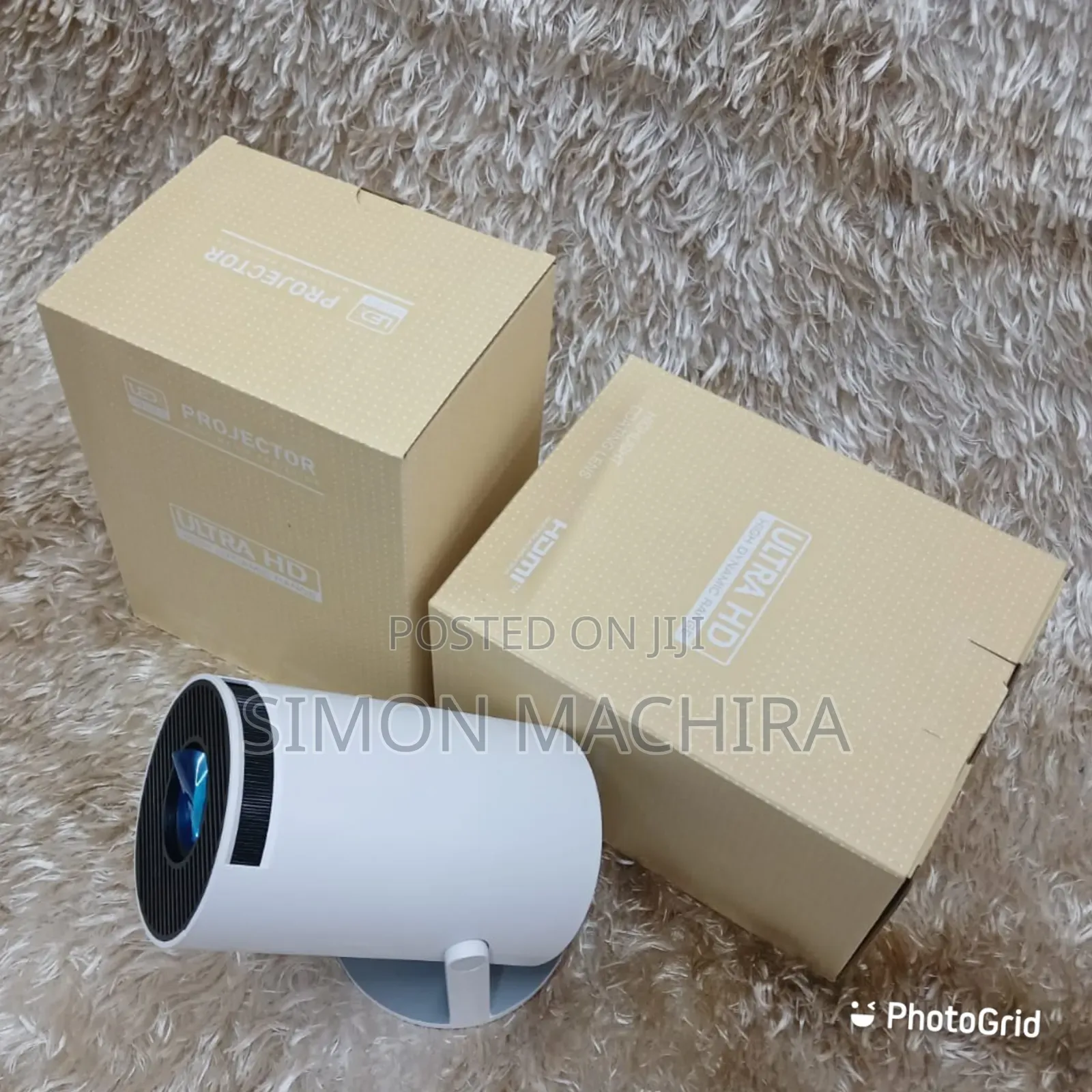 Smart Android Projector Hy300