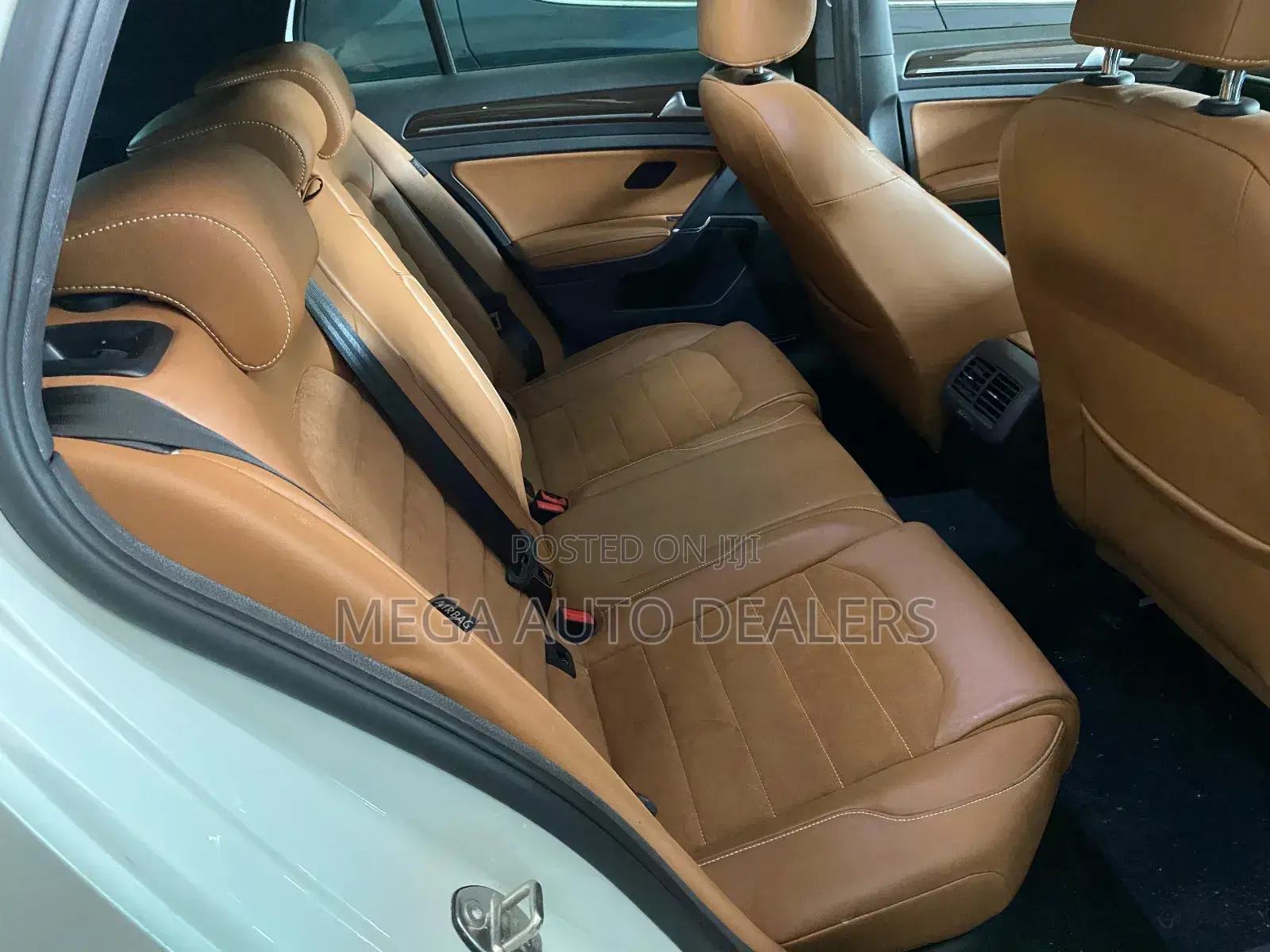 Volkswagen Golf 2018 White