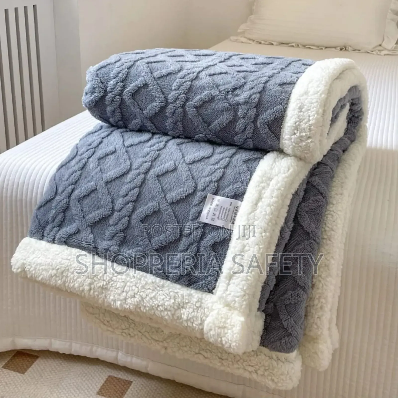 Sherpha Cosy Fleece Blanket