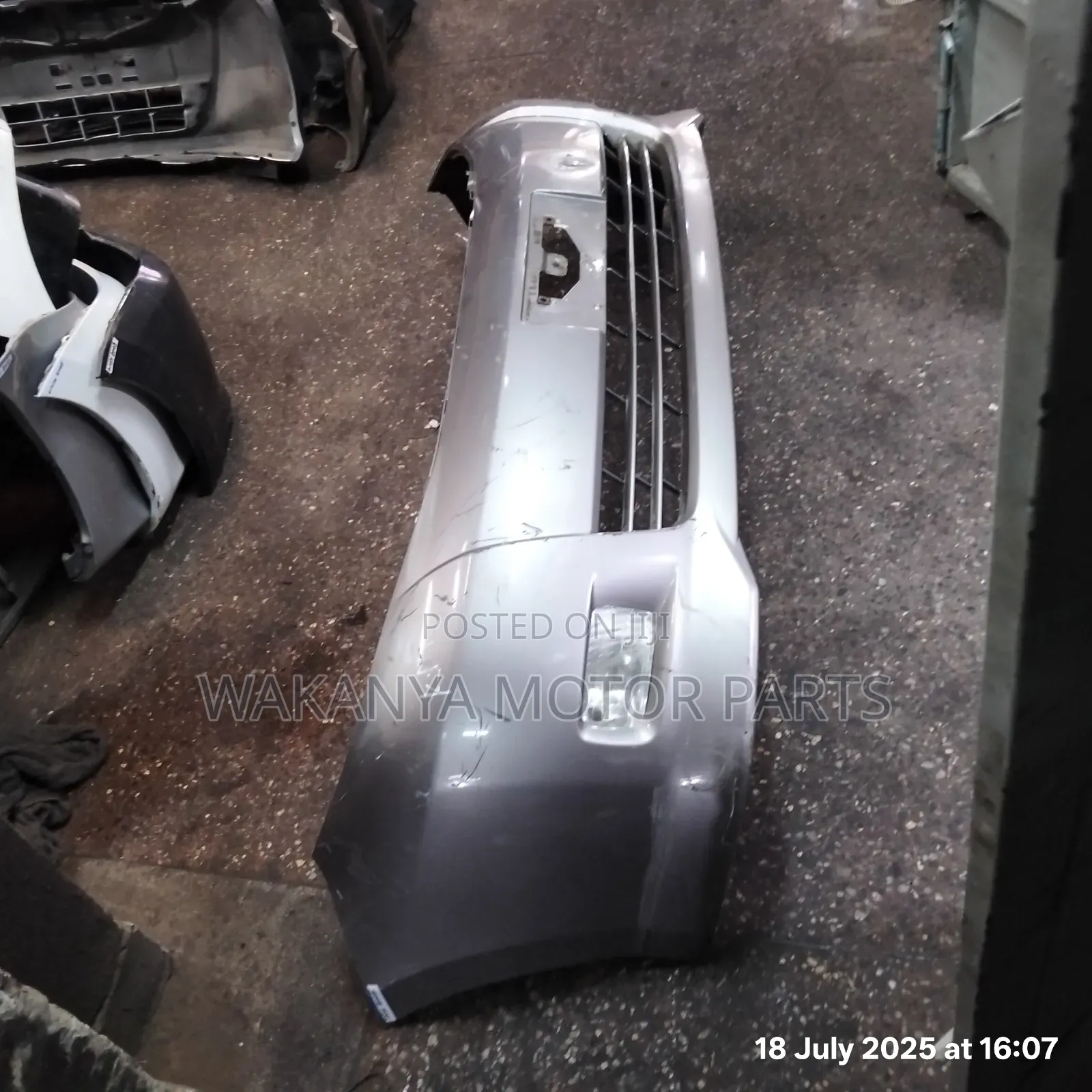 Toyota Isis 2004/2006 Front Bumper Complete With Fog Lamps