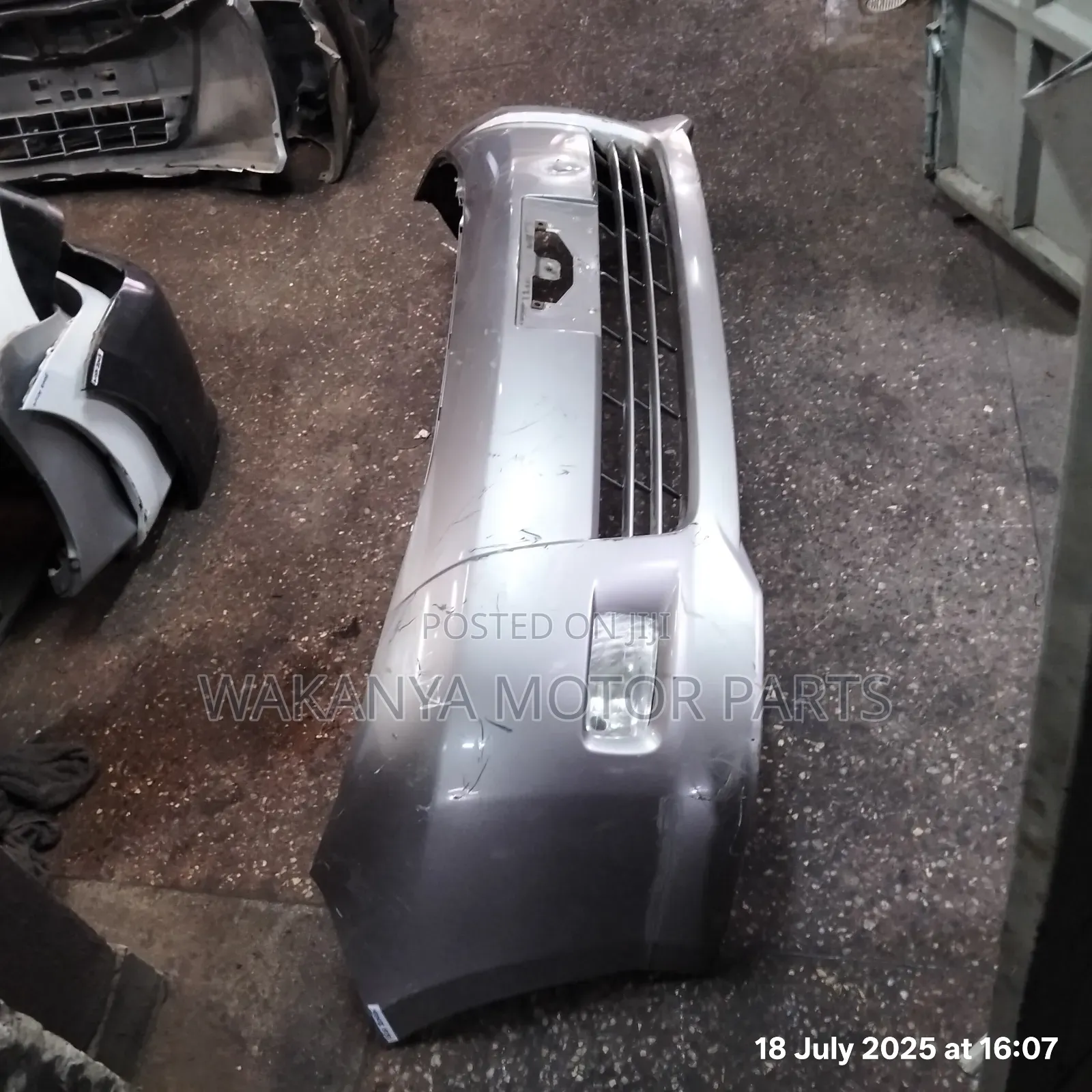 Toyota Isis 2004/2006 Front Bumper Complete With Fog Lamps