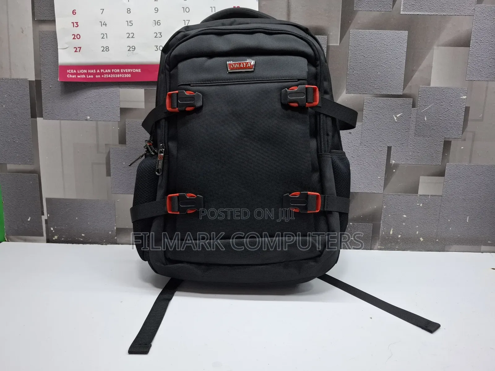 Omaya 17.3" Laptop Backpack