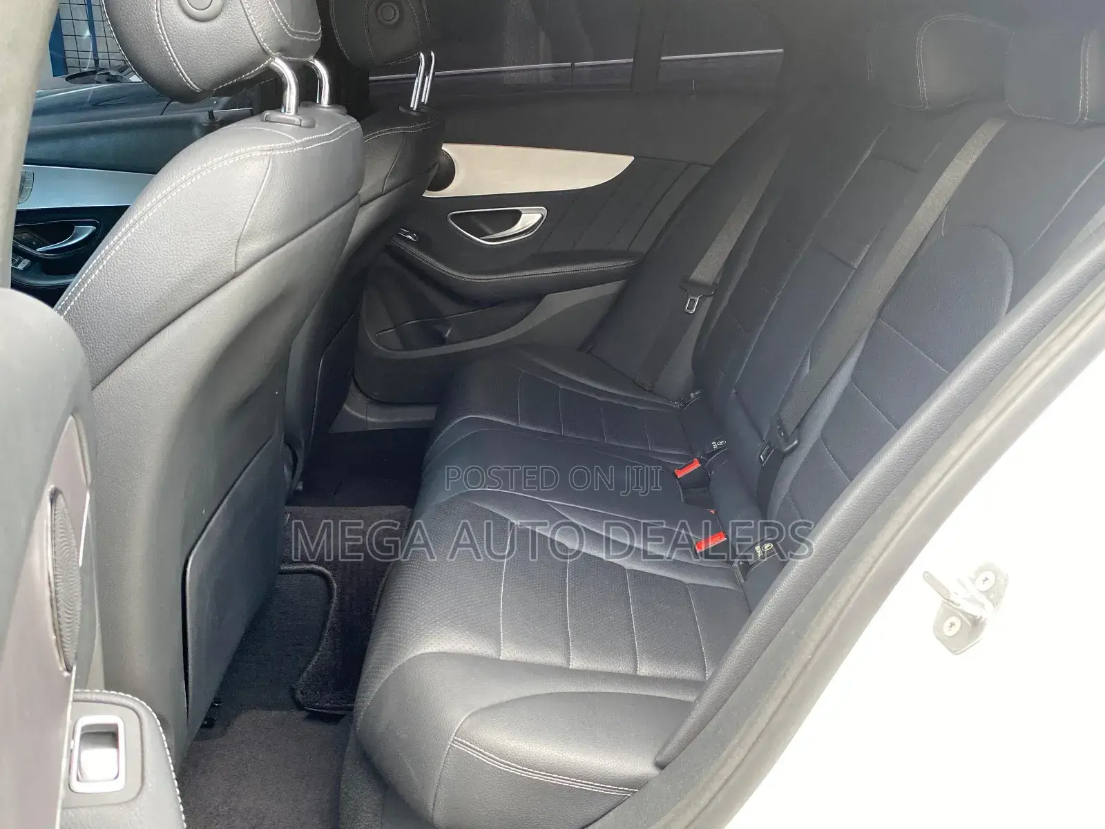 Mercedes-Benz C180 2018 White