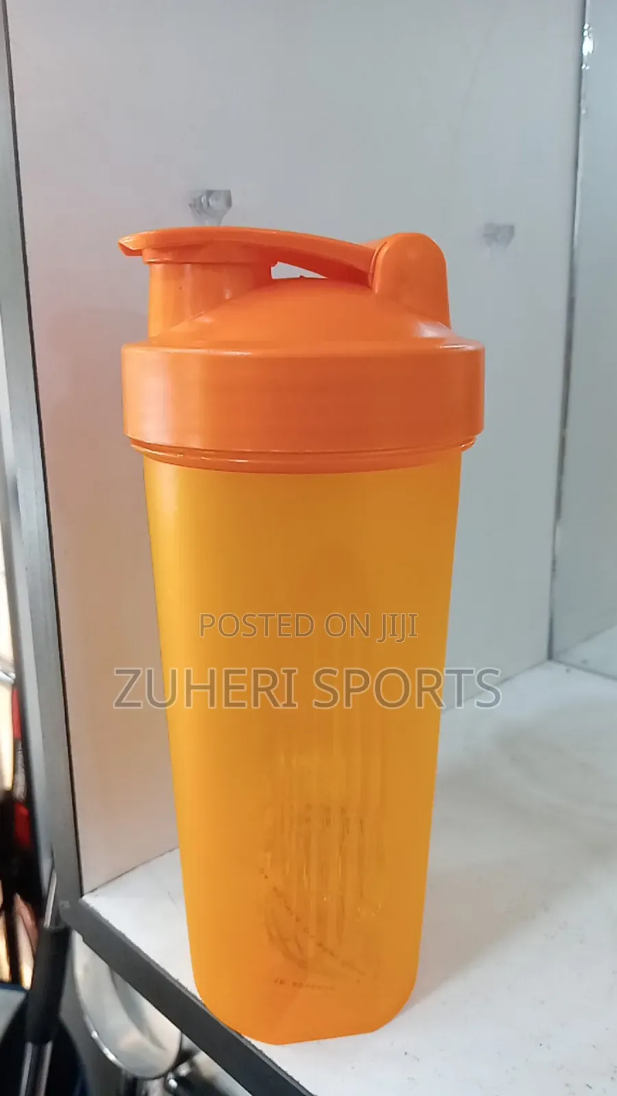 600ml Protein Shaker Bottles With Stainless Steel Mixer