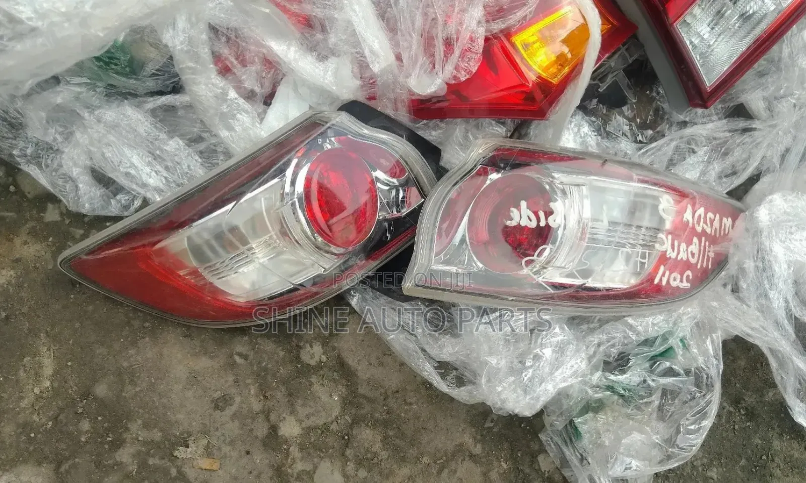 Mazda Axela Backlight /Taillight