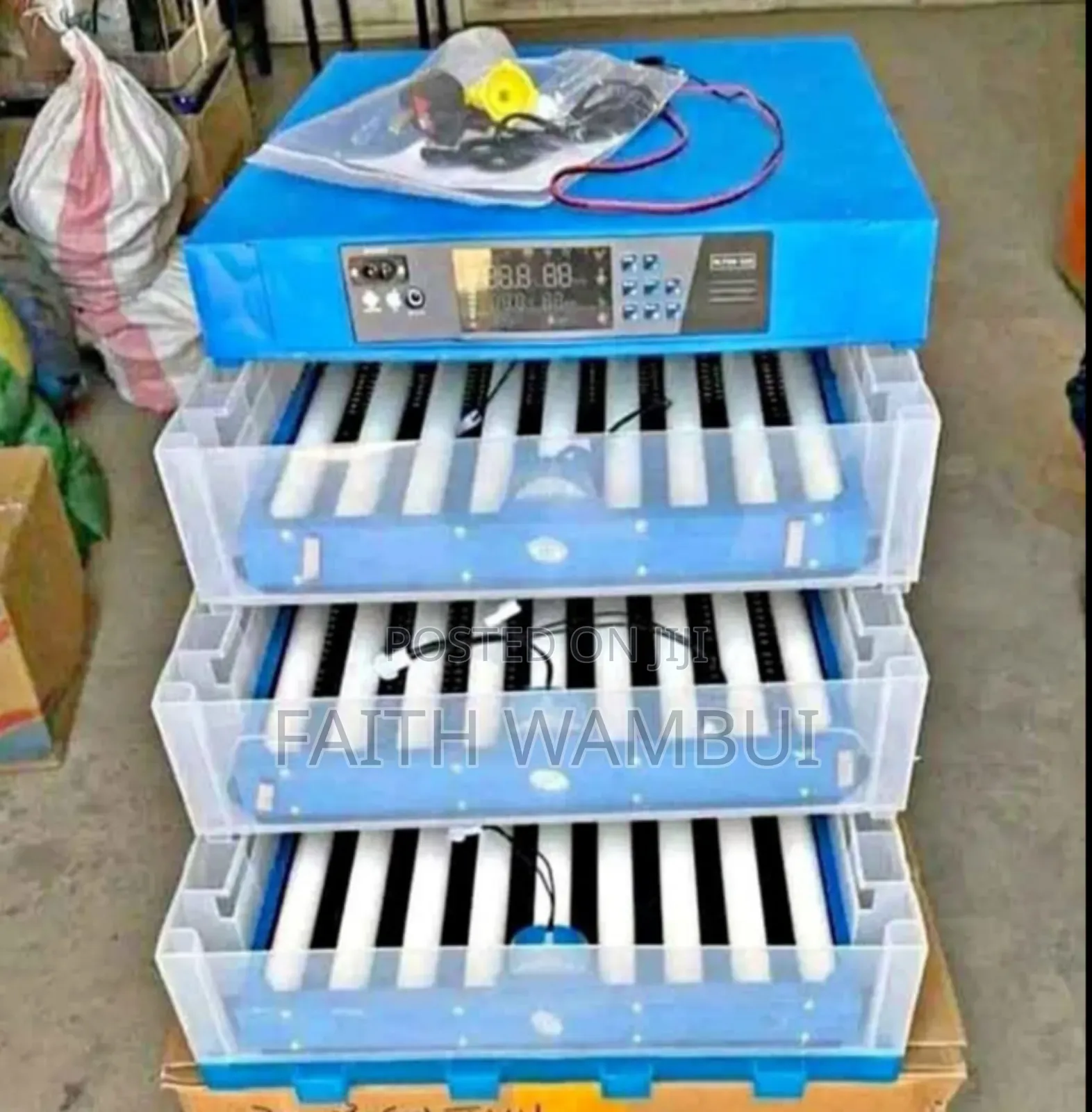 Available 192 Egg Incubator/Eggs Incubator 192 Eggs